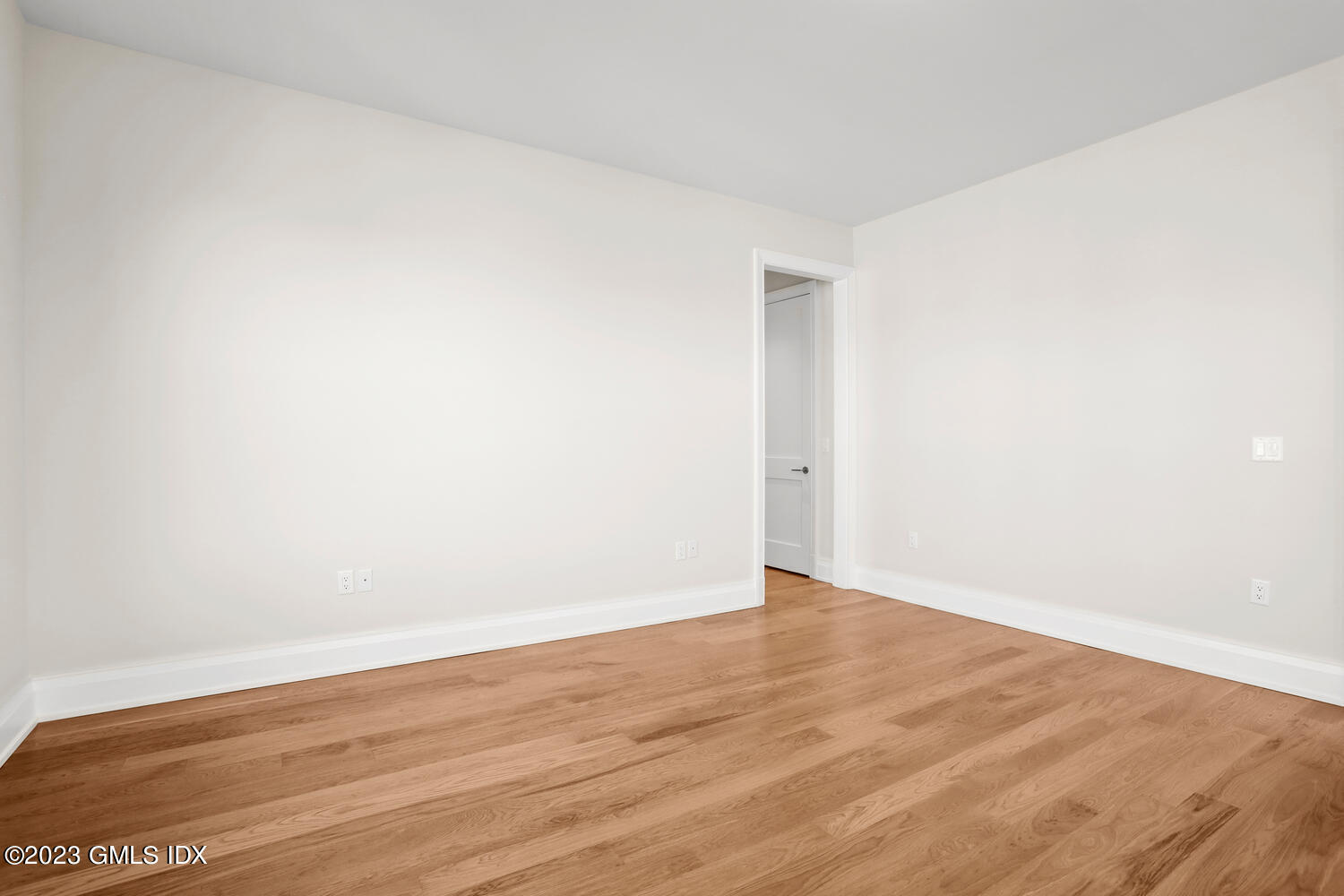 88 S Water Street, 105