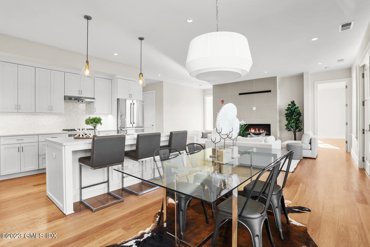 88 S Water Street, 105