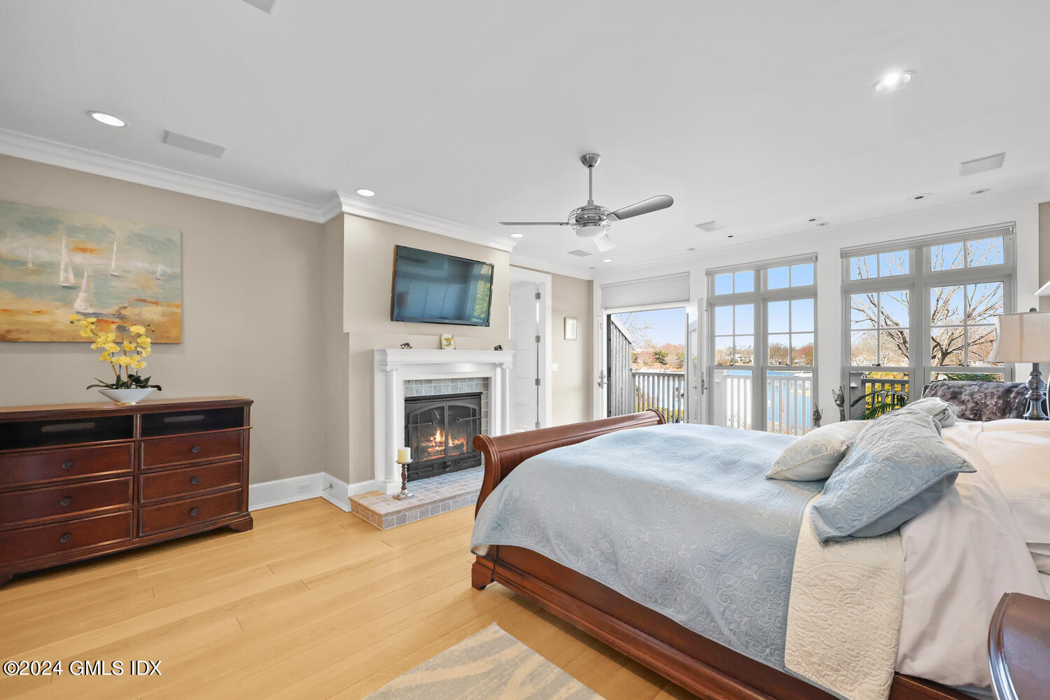 15 FLYING CLOUD Road