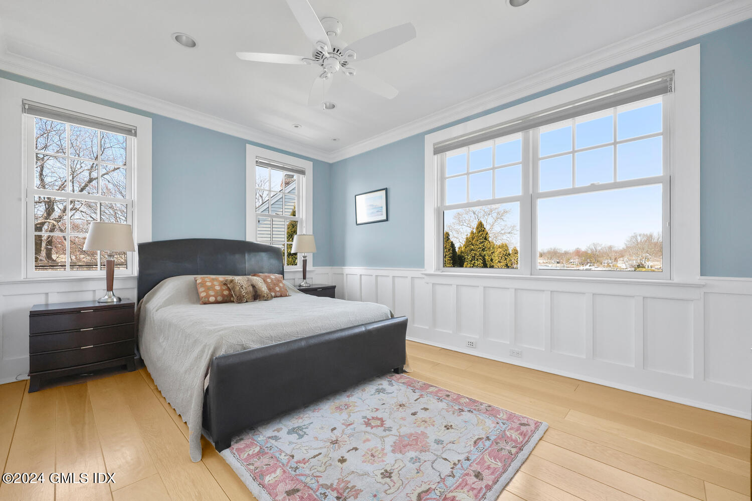 15 FLYING CLOUD Road