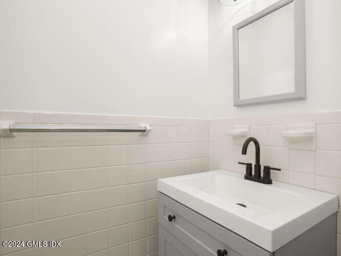 22 Willowbrook Court, 22