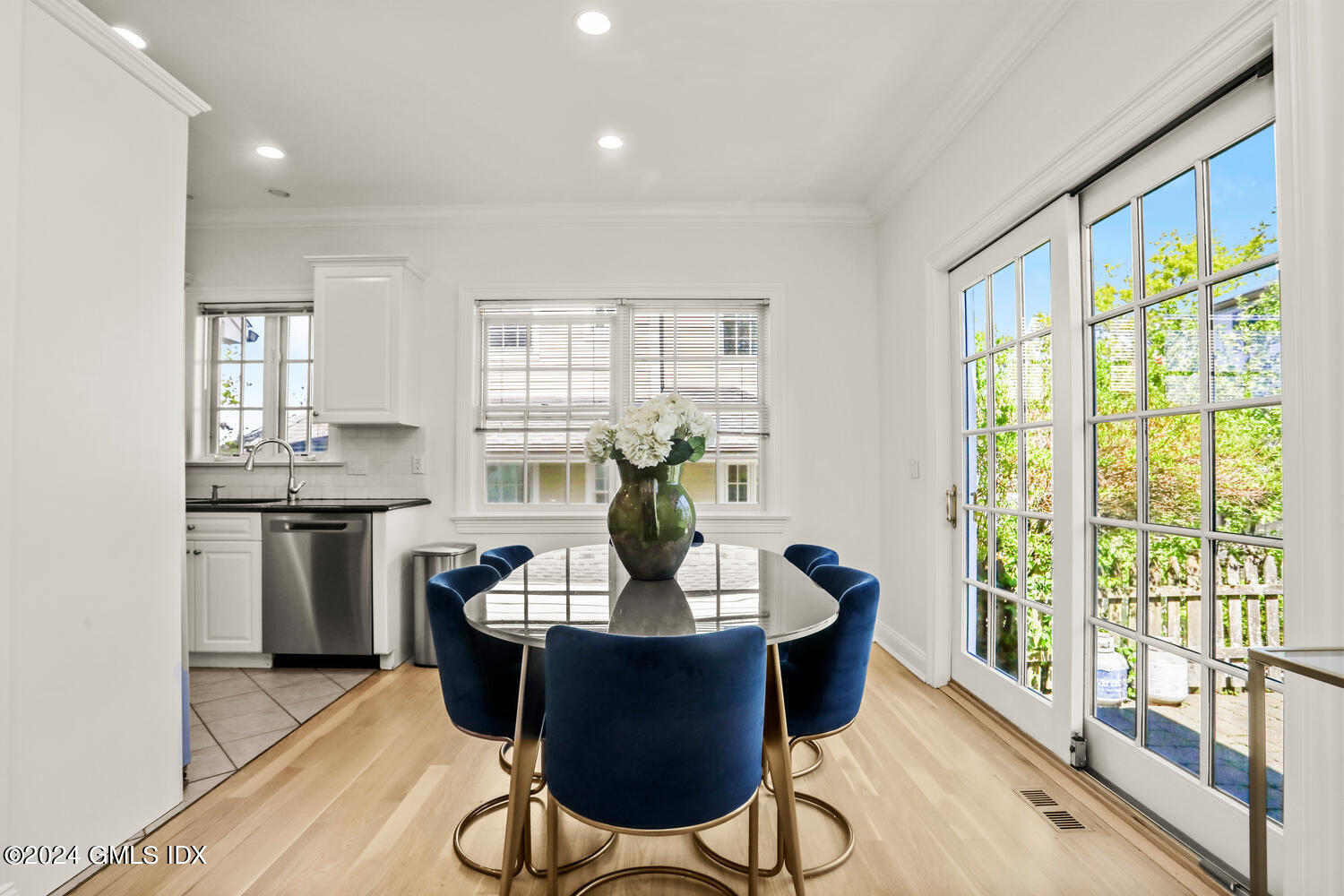 147 Holly Hill Lane, 8