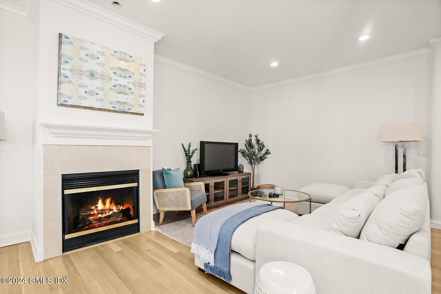 147 Holly Hill Lane, 8