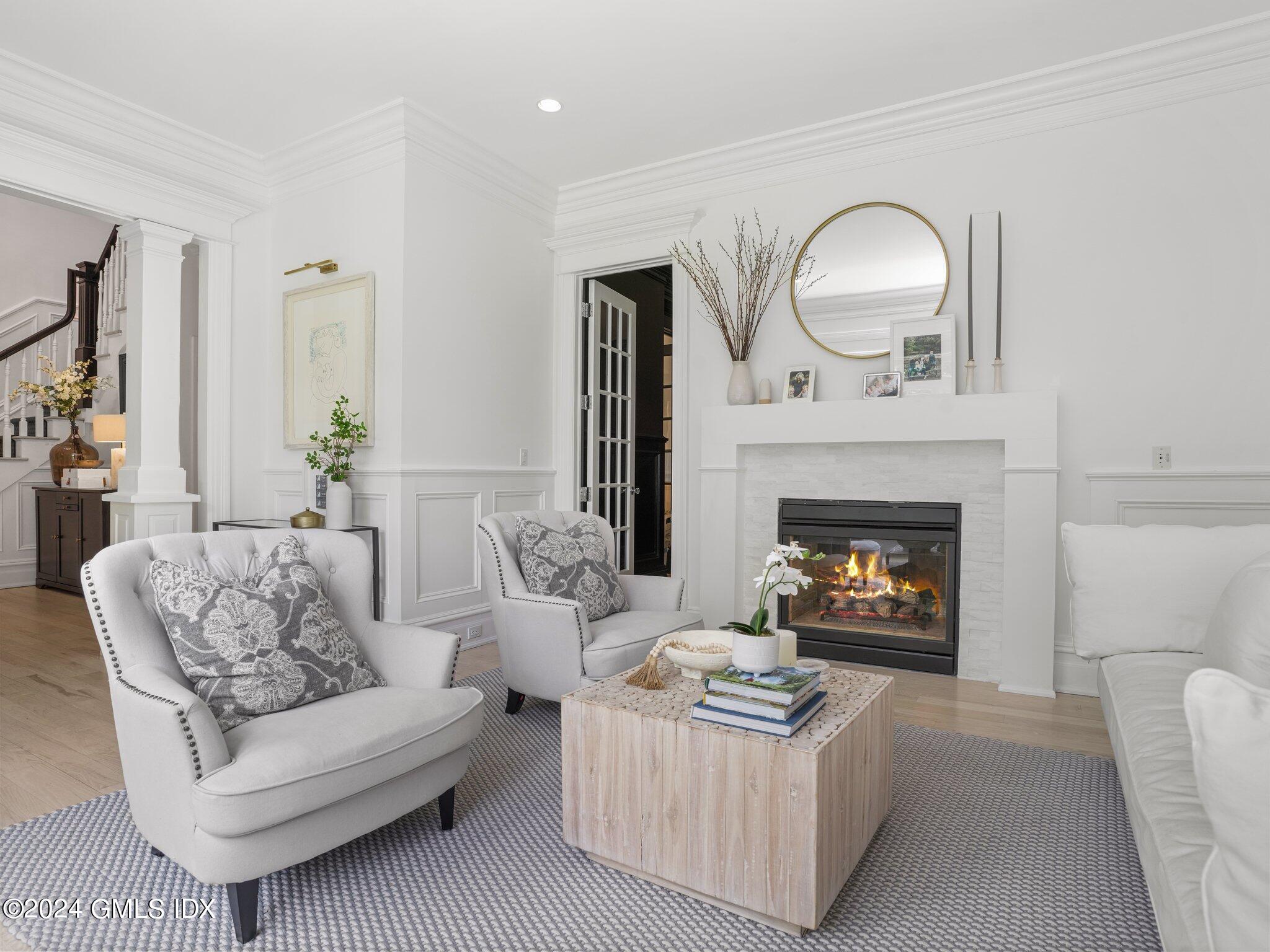 16 Laddins Rock Road