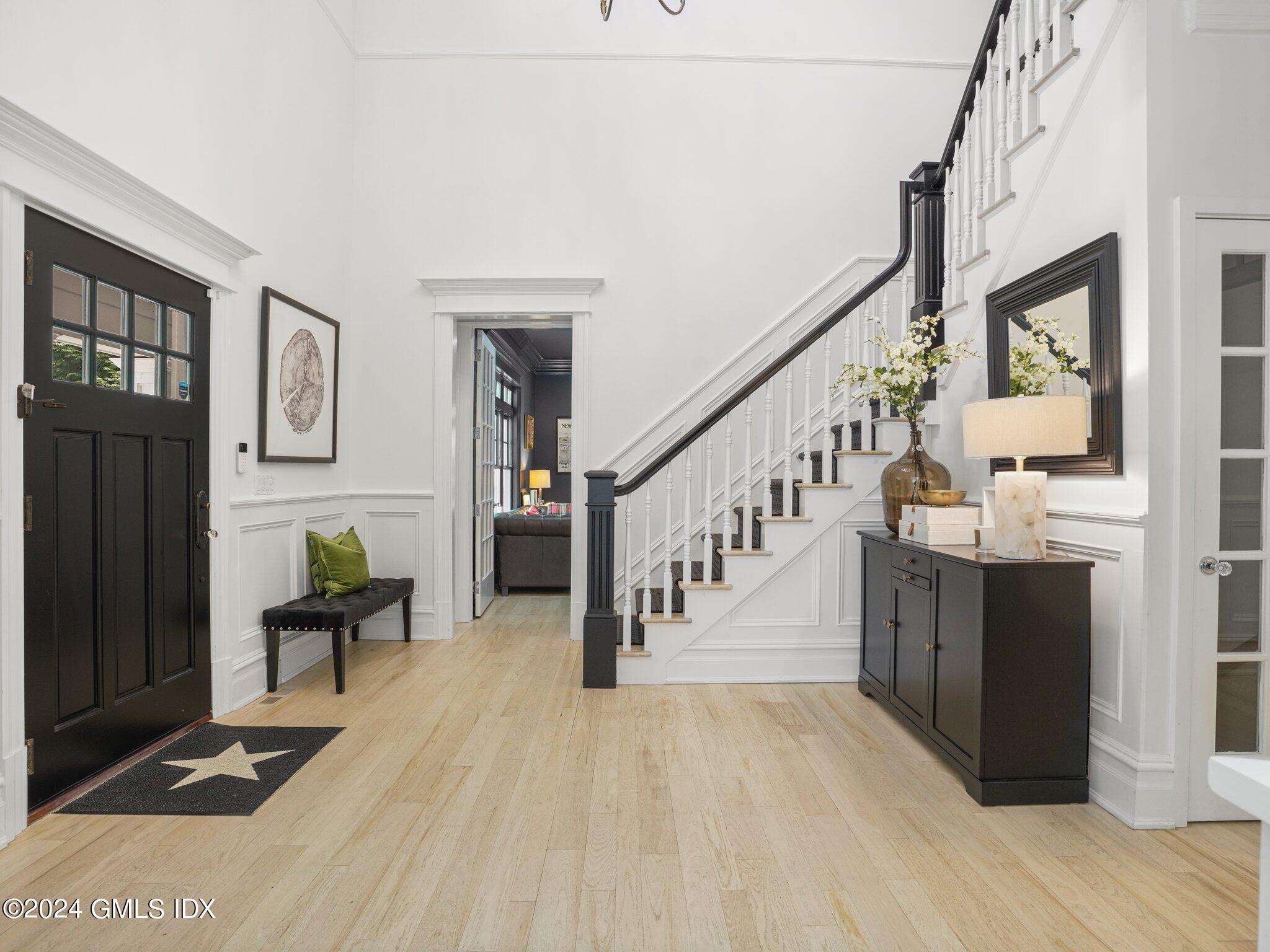 16 Laddins Rock Road