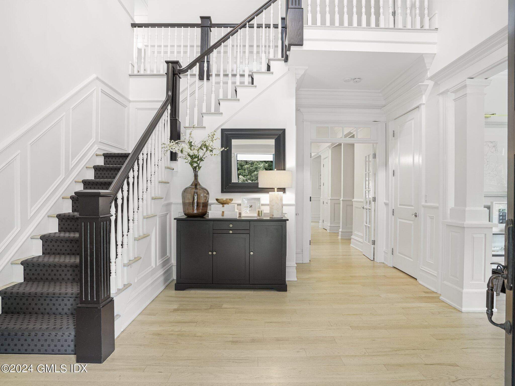 16 Laddins Rock Road