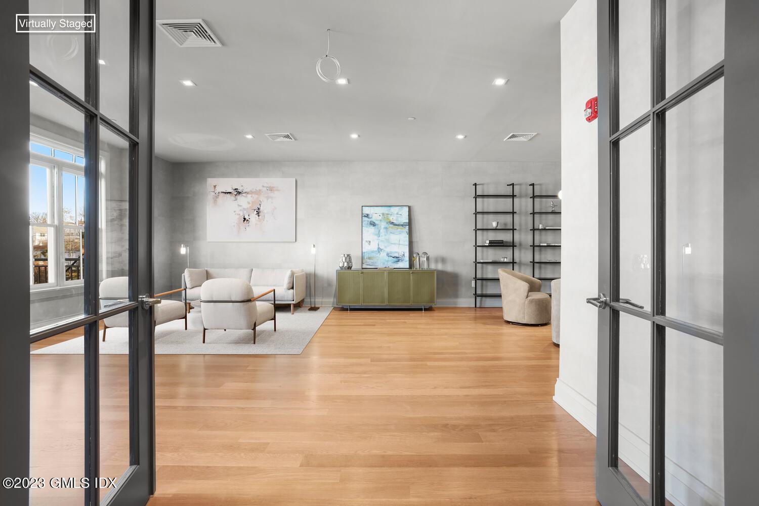 88 S Water Street, 104