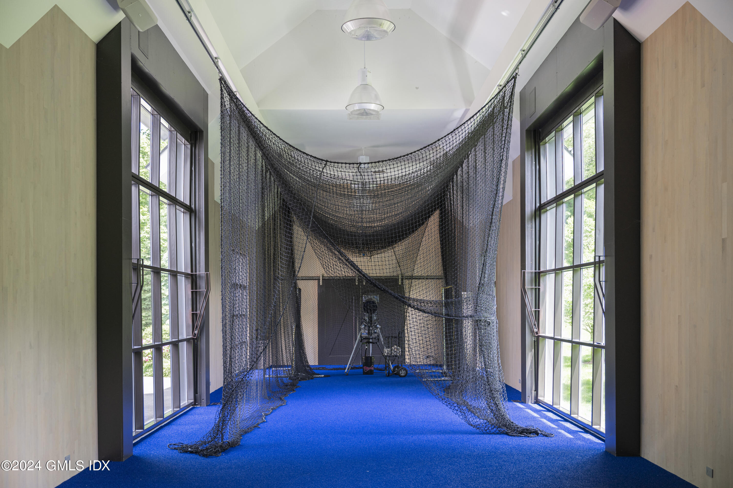 865 HOLLOW TREE RIDGE Road