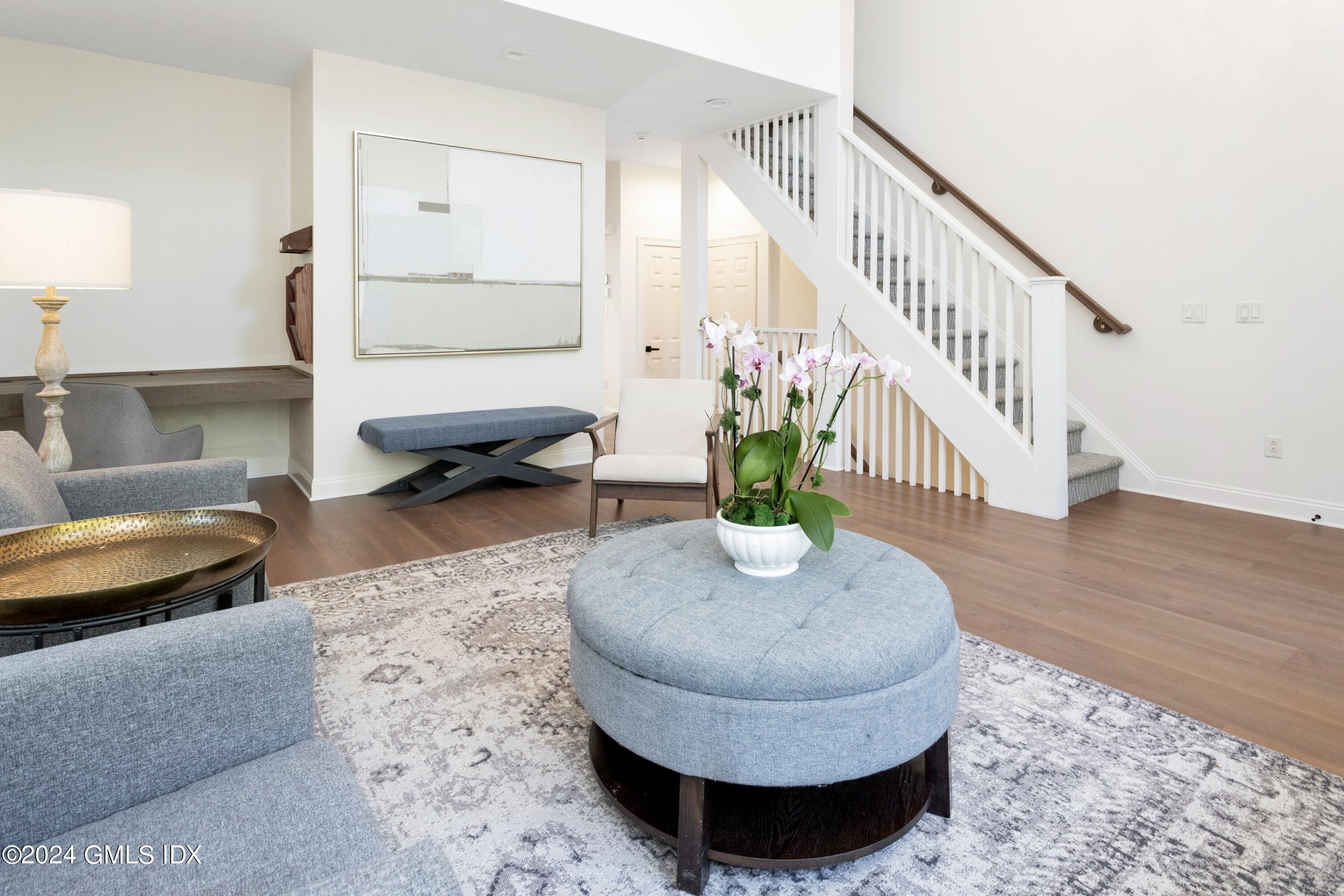 59 LE GRANDE Avenue, 15