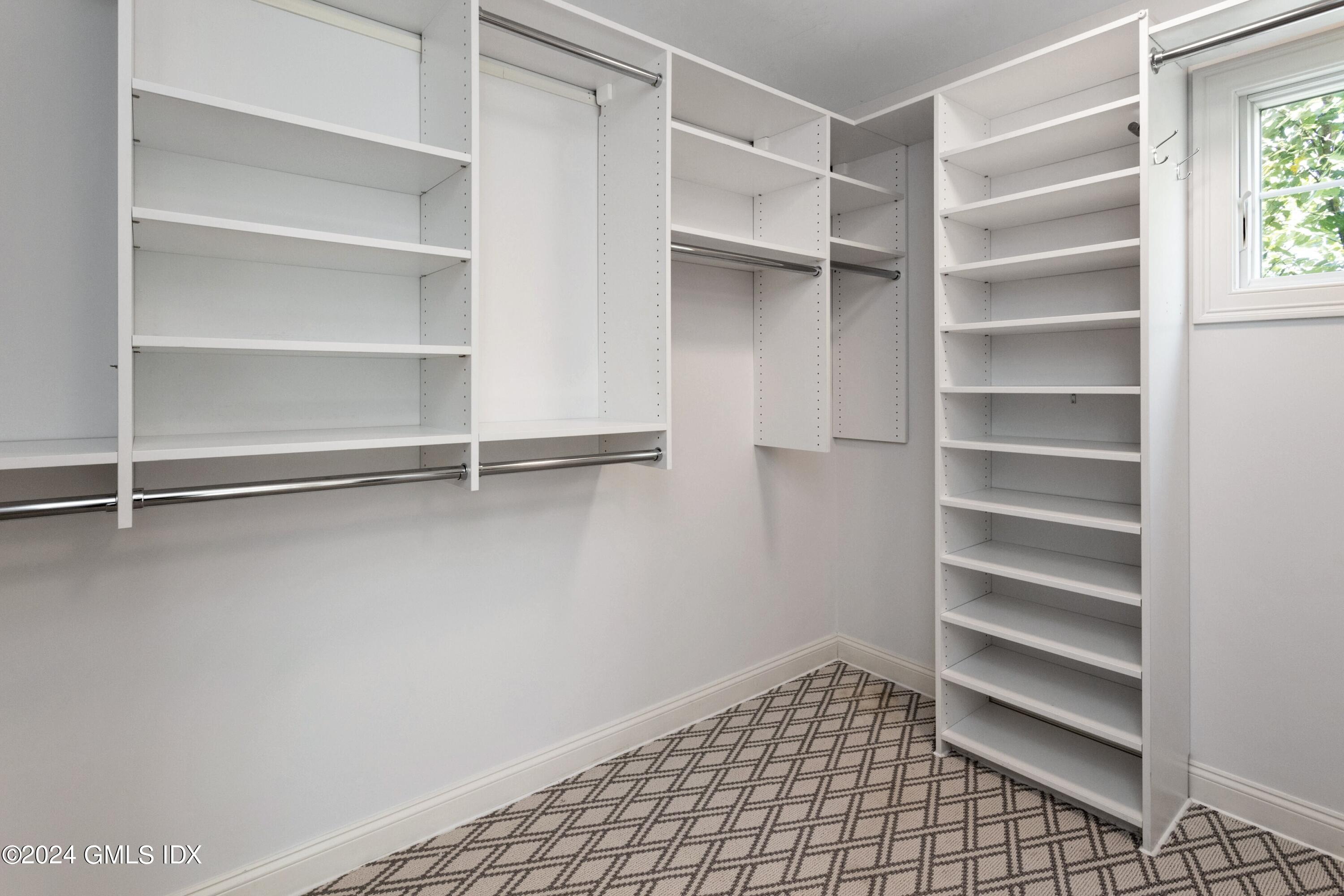 59 LE GRANDE Avenue, 15