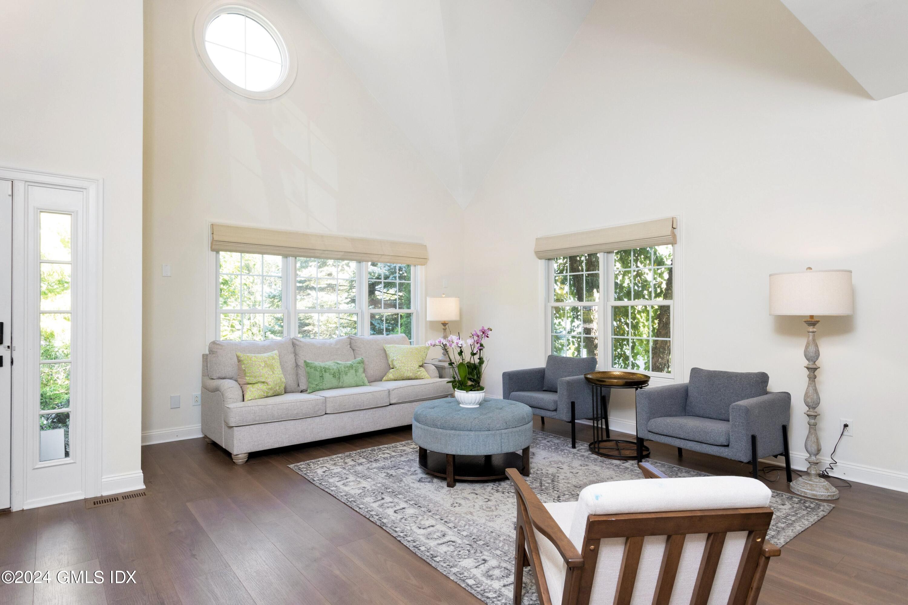 59 LE GRANDE Avenue, 15