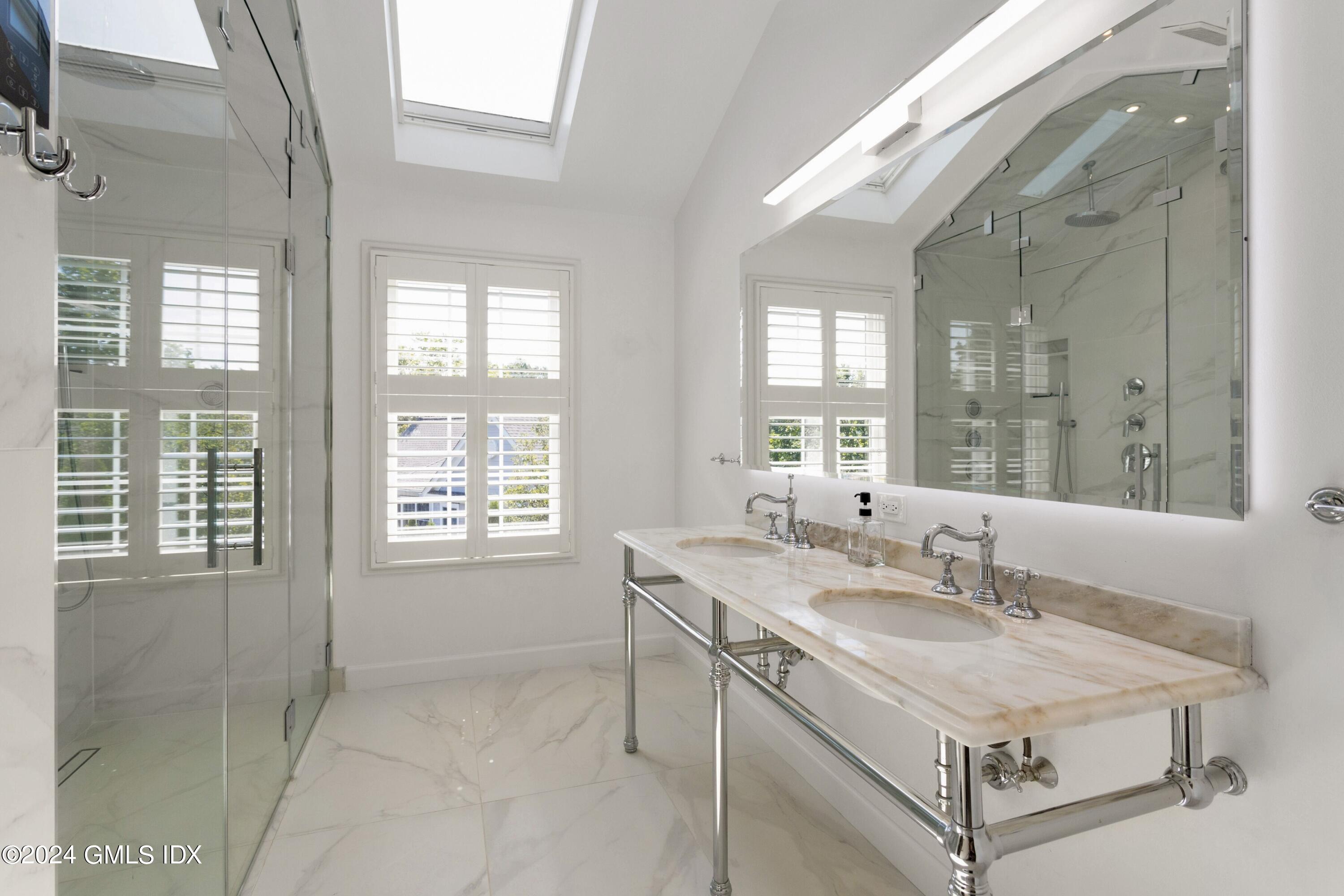 59 LE GRANDE Avenue, 15