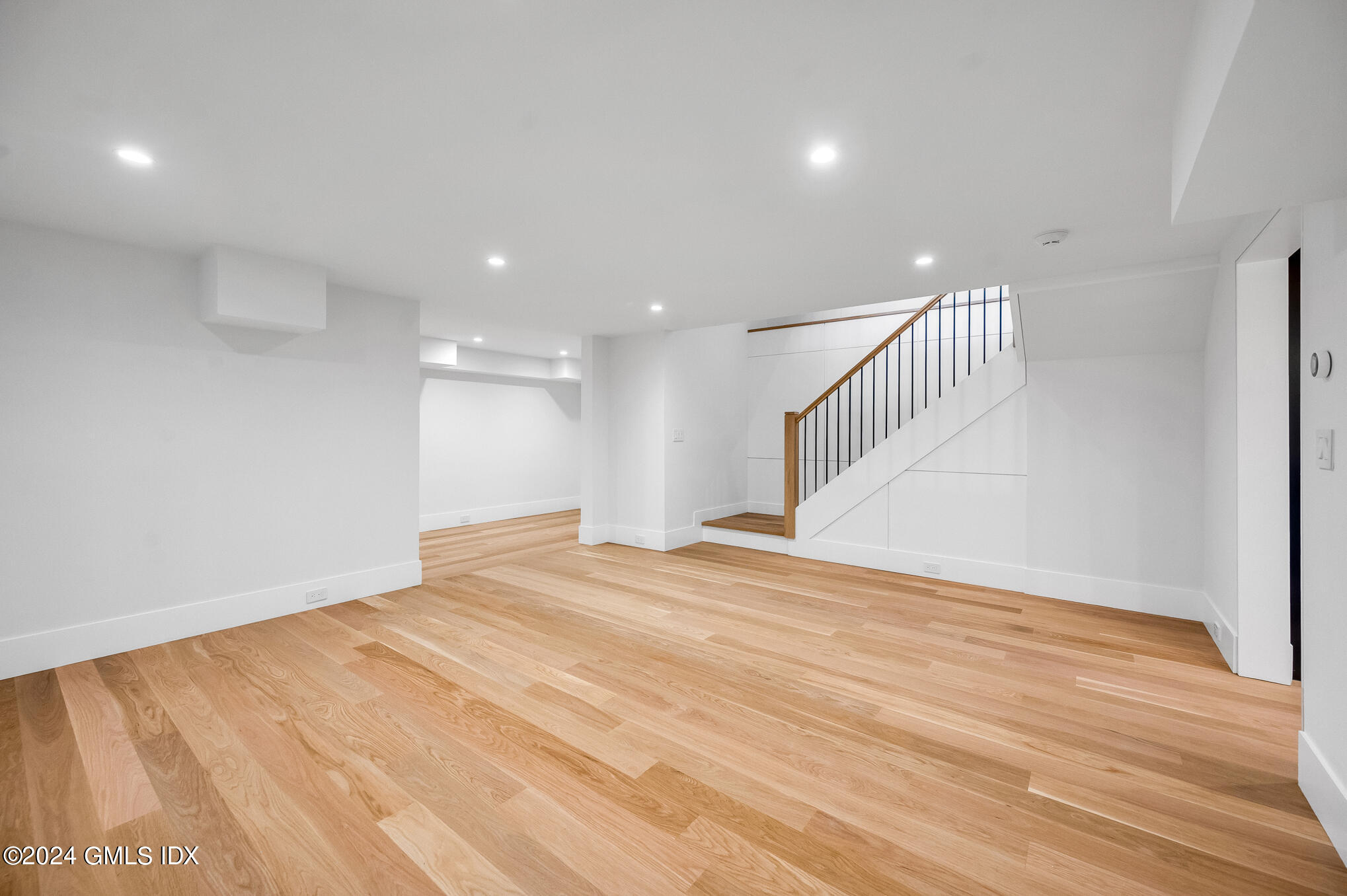 161 Lake Avenue Avenue