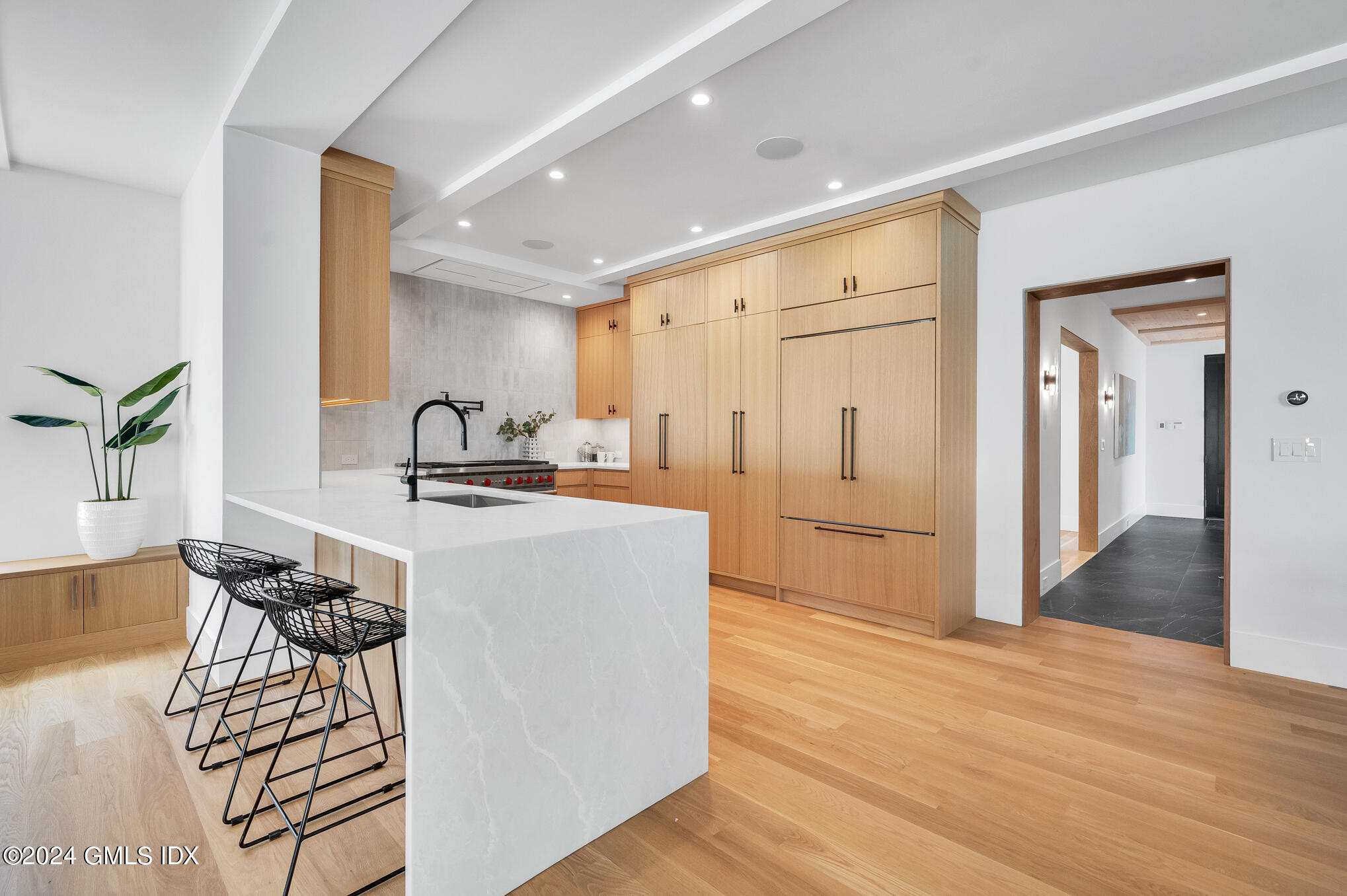 161 Lake Avenue Avenue