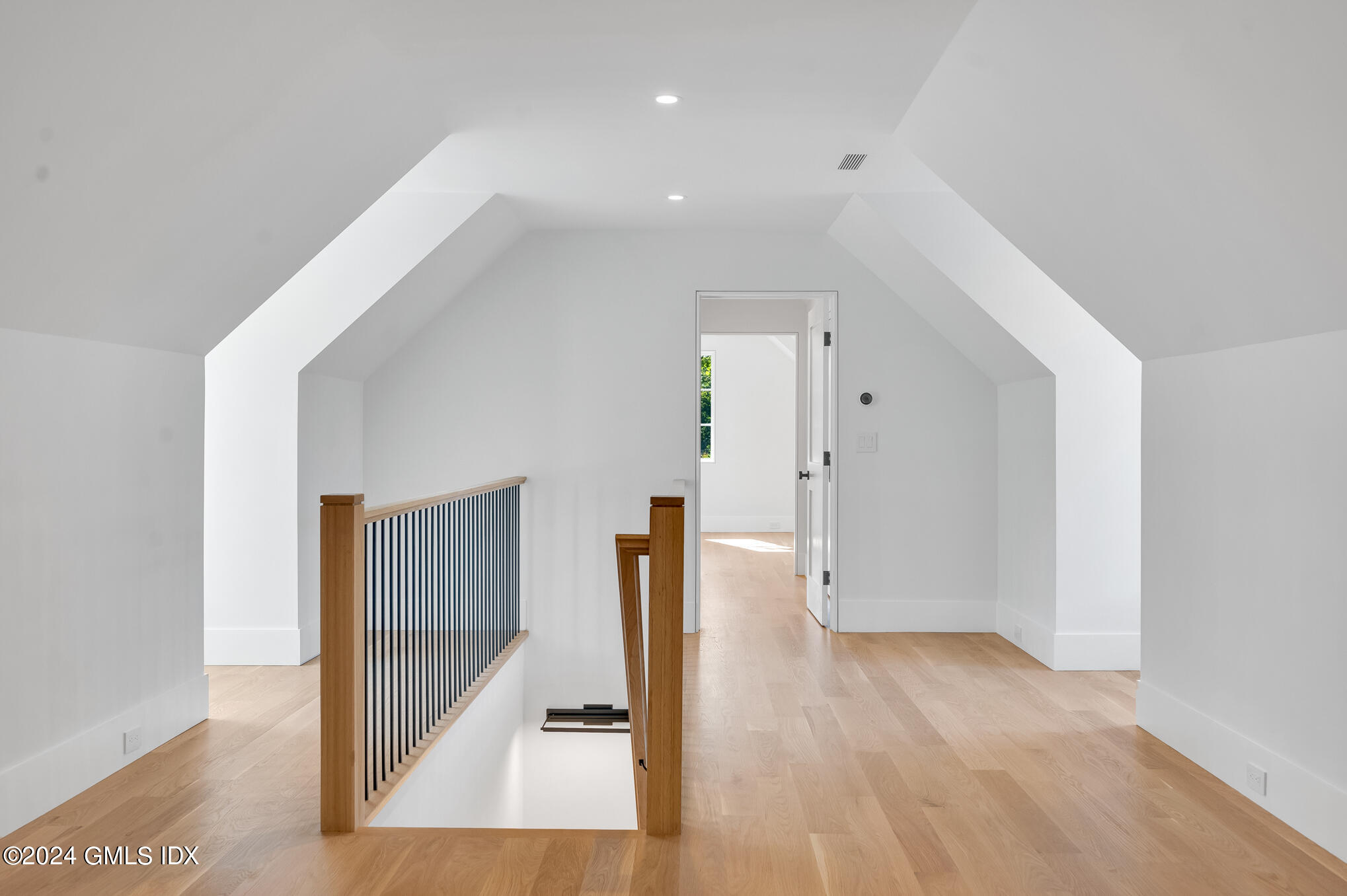 161 Lake Avenue Avenue