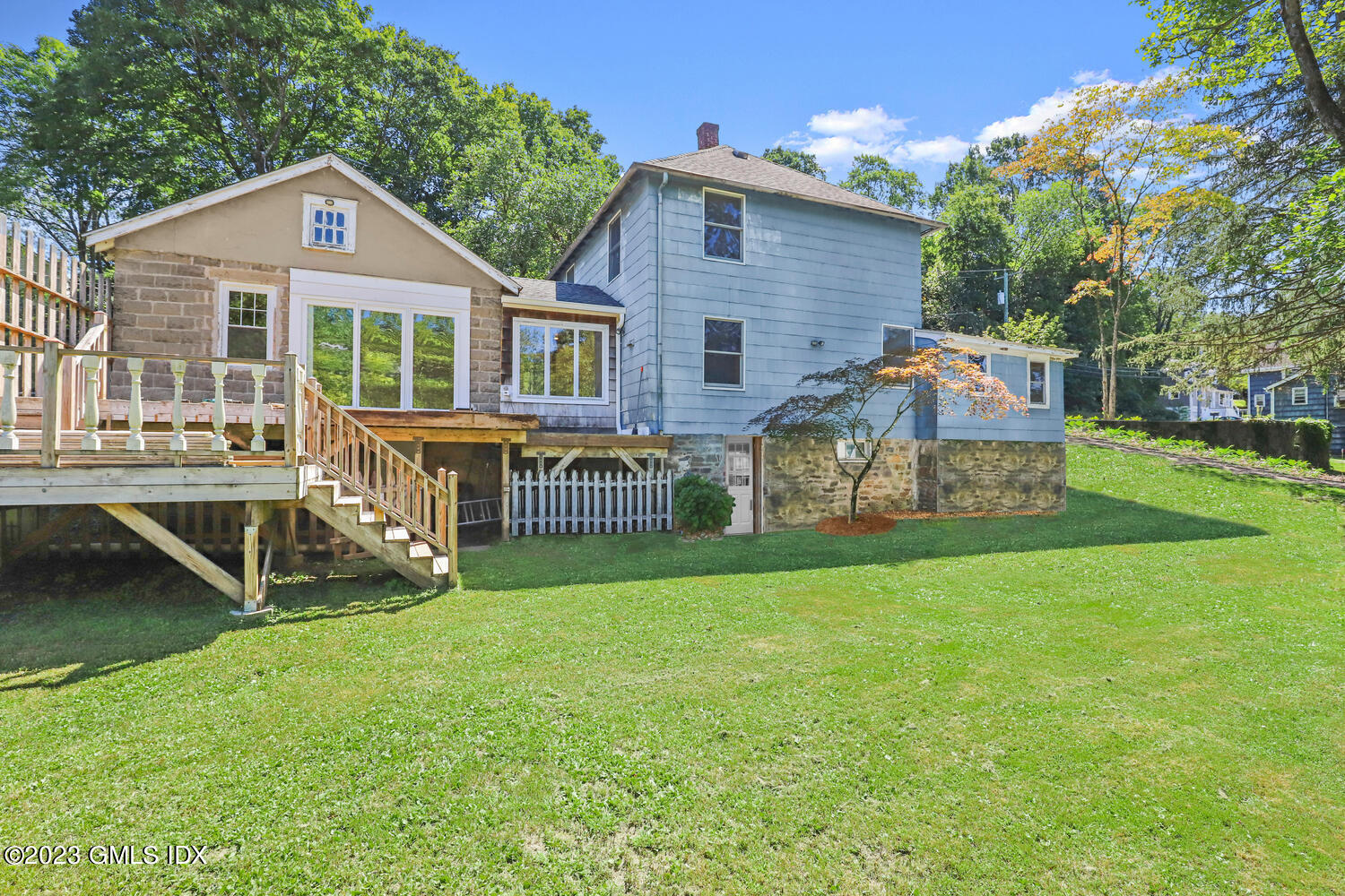 220 SHEEPHILL Road, 2