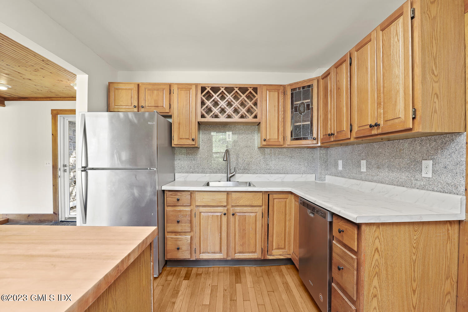 220 SHEEPHILL Road, 2