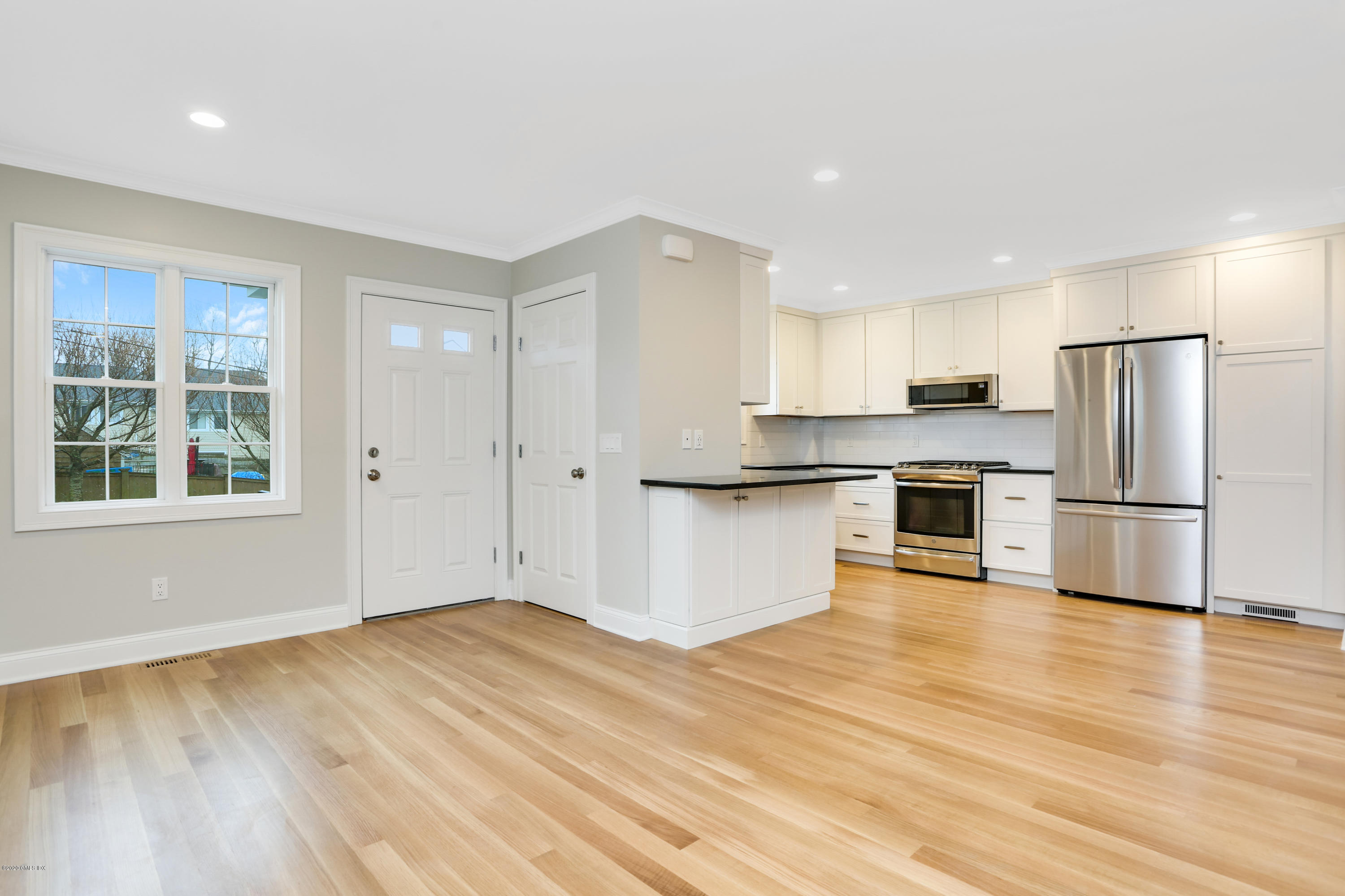 81 Cos Cob Avenue Unit: B