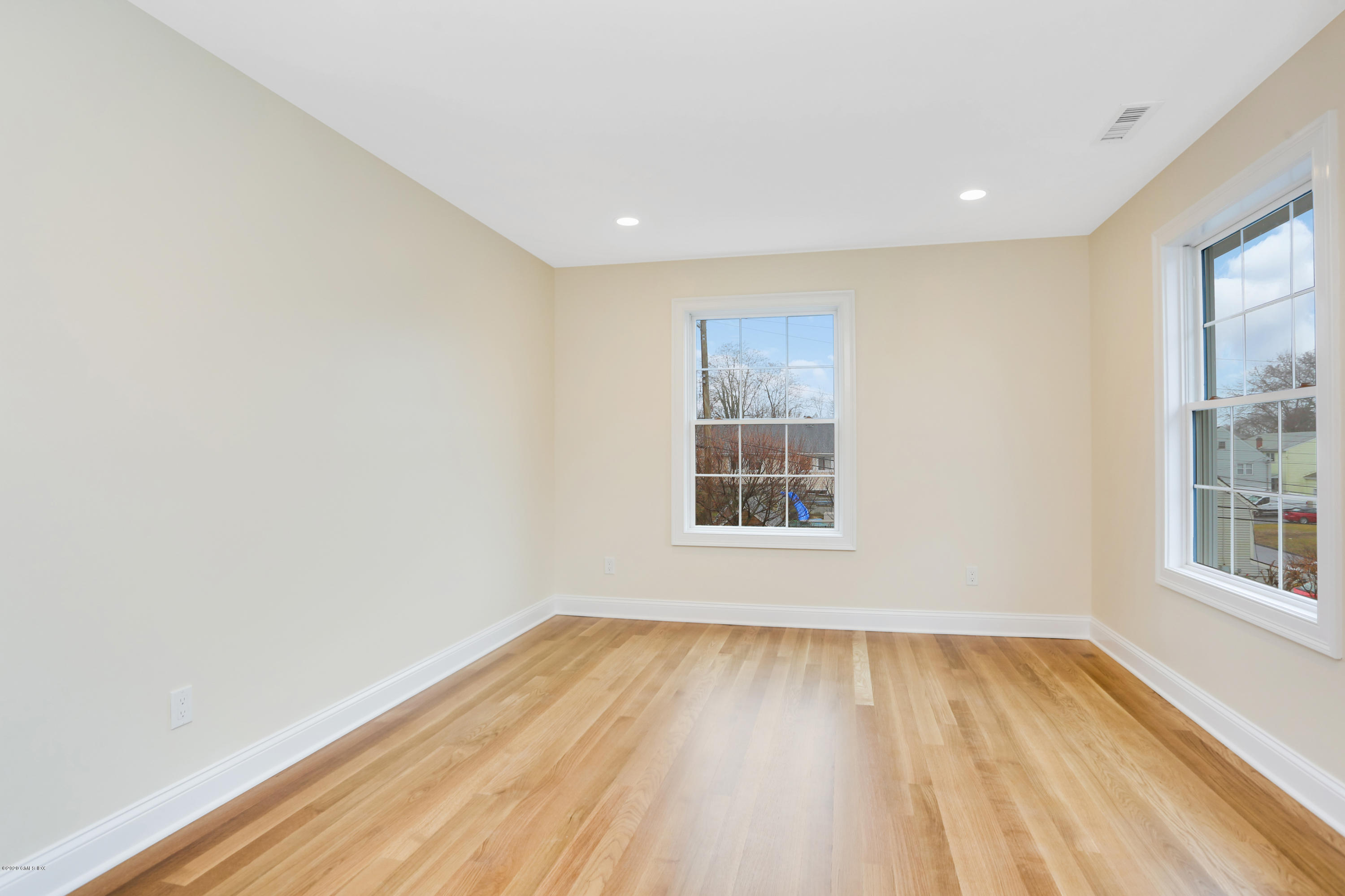 81 Cos Cob Avenue Unit: B