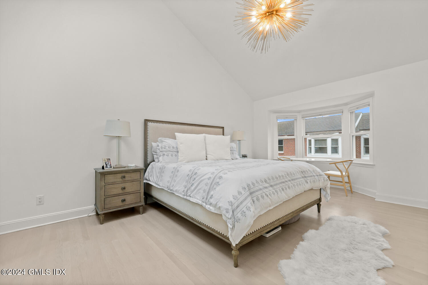 56 SHERWOOD Place, 9