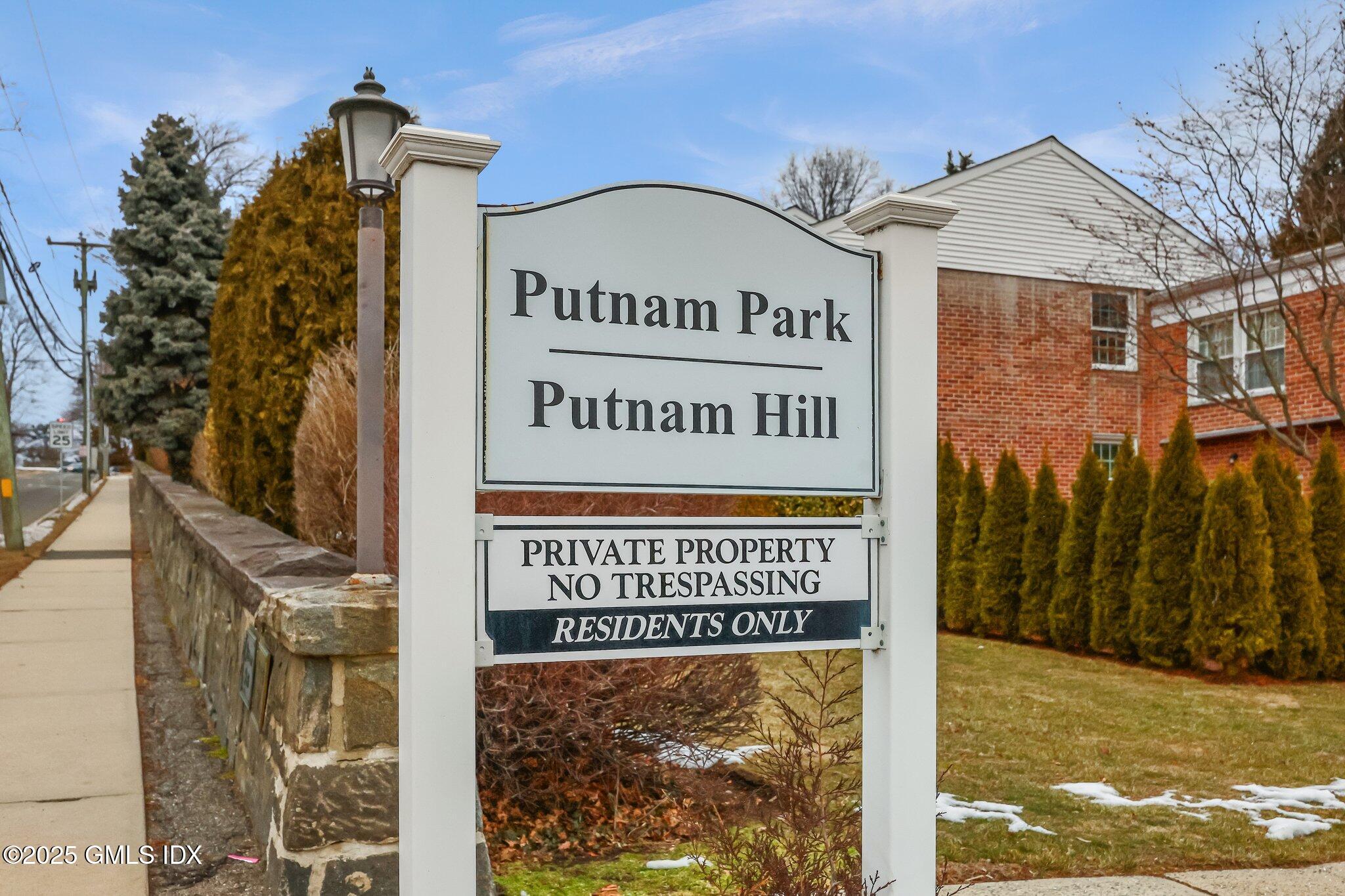 1 Putnam Hill, 4K
