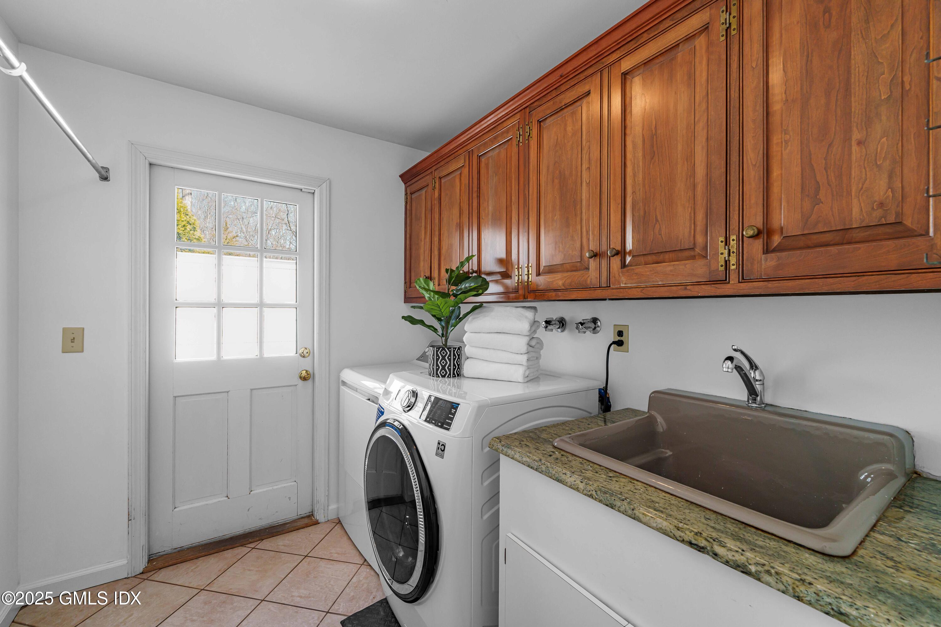 25 STEPPING STONE Lane