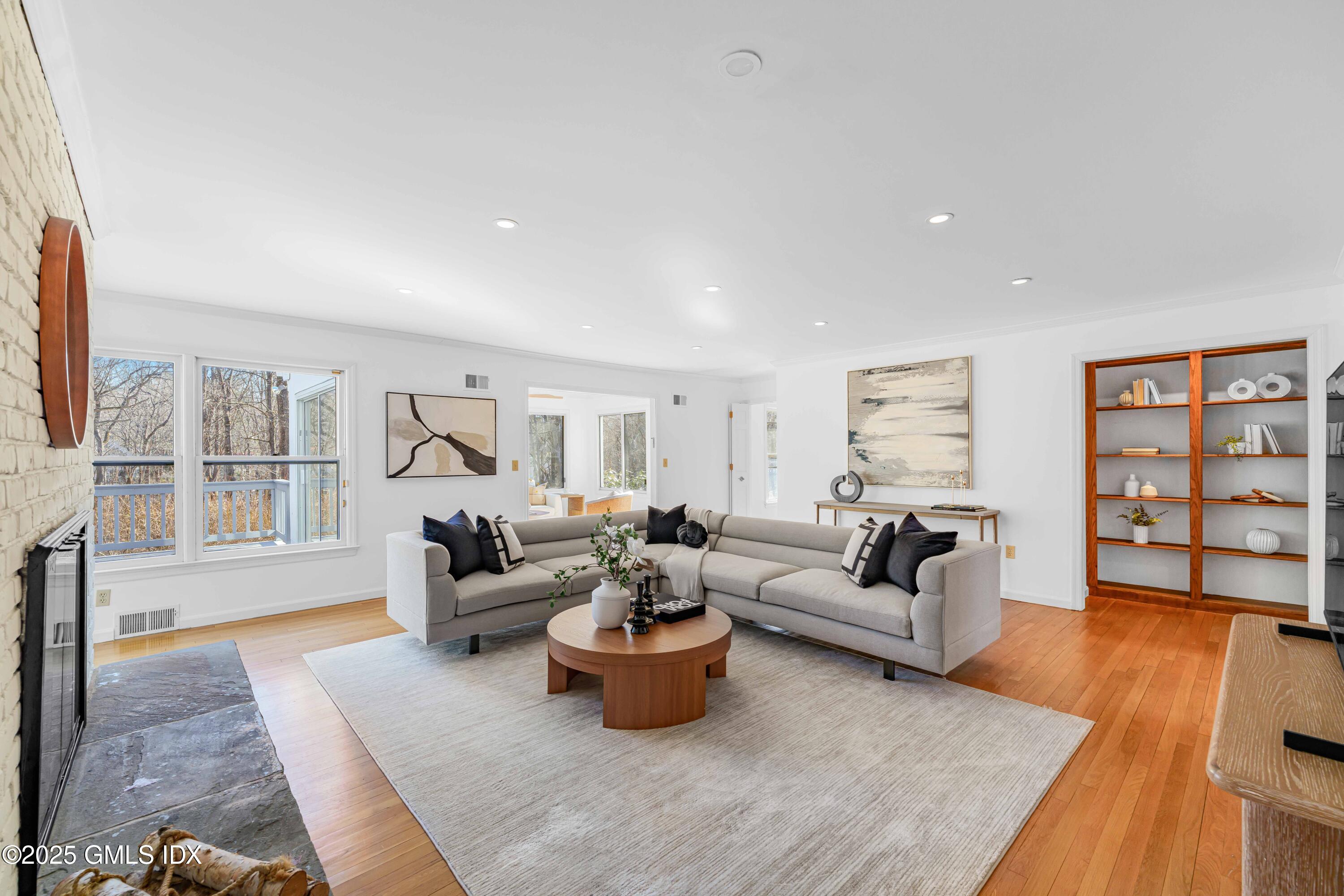 25 STEPPING STONE Lane