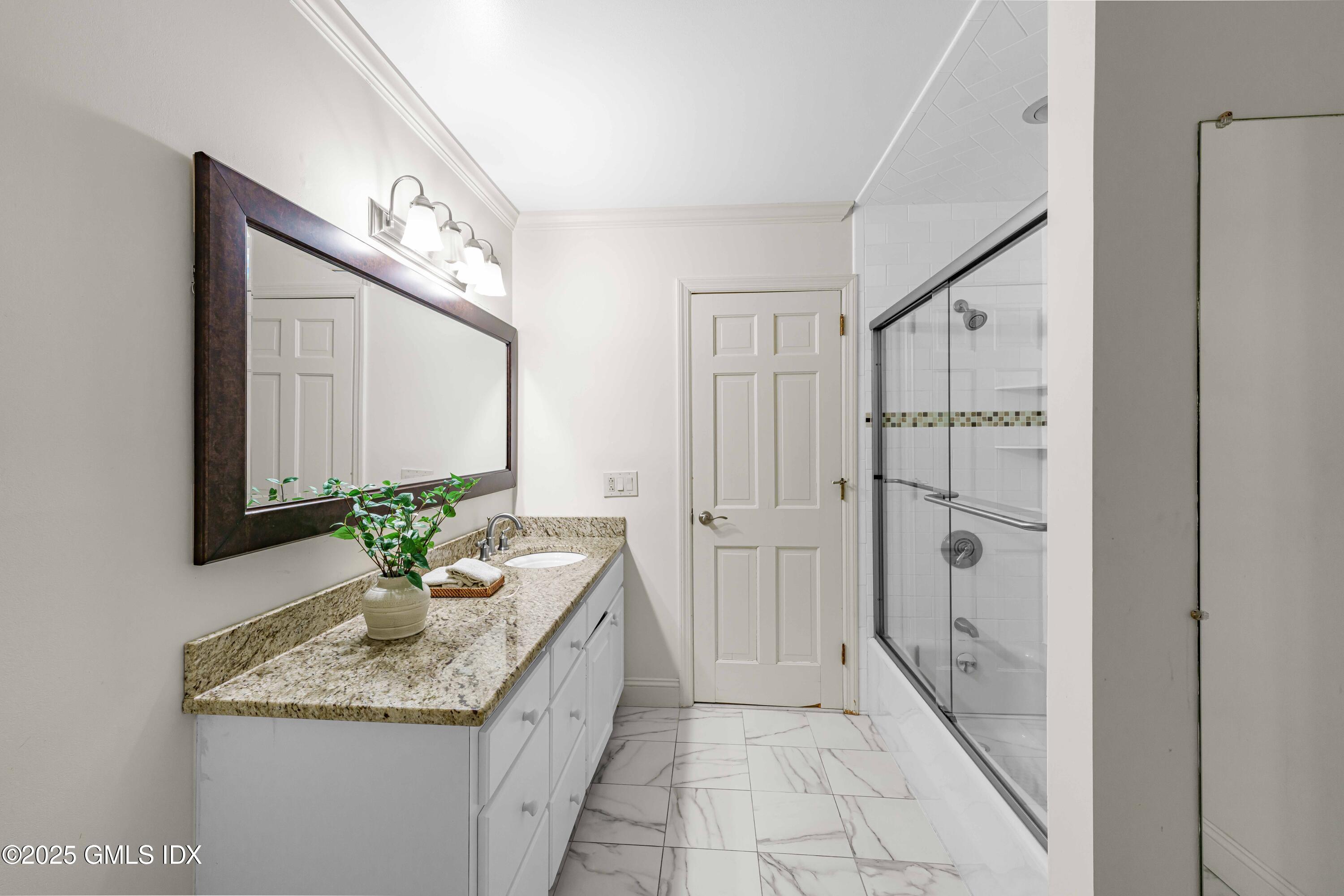 25 STEPPING STONE Lane