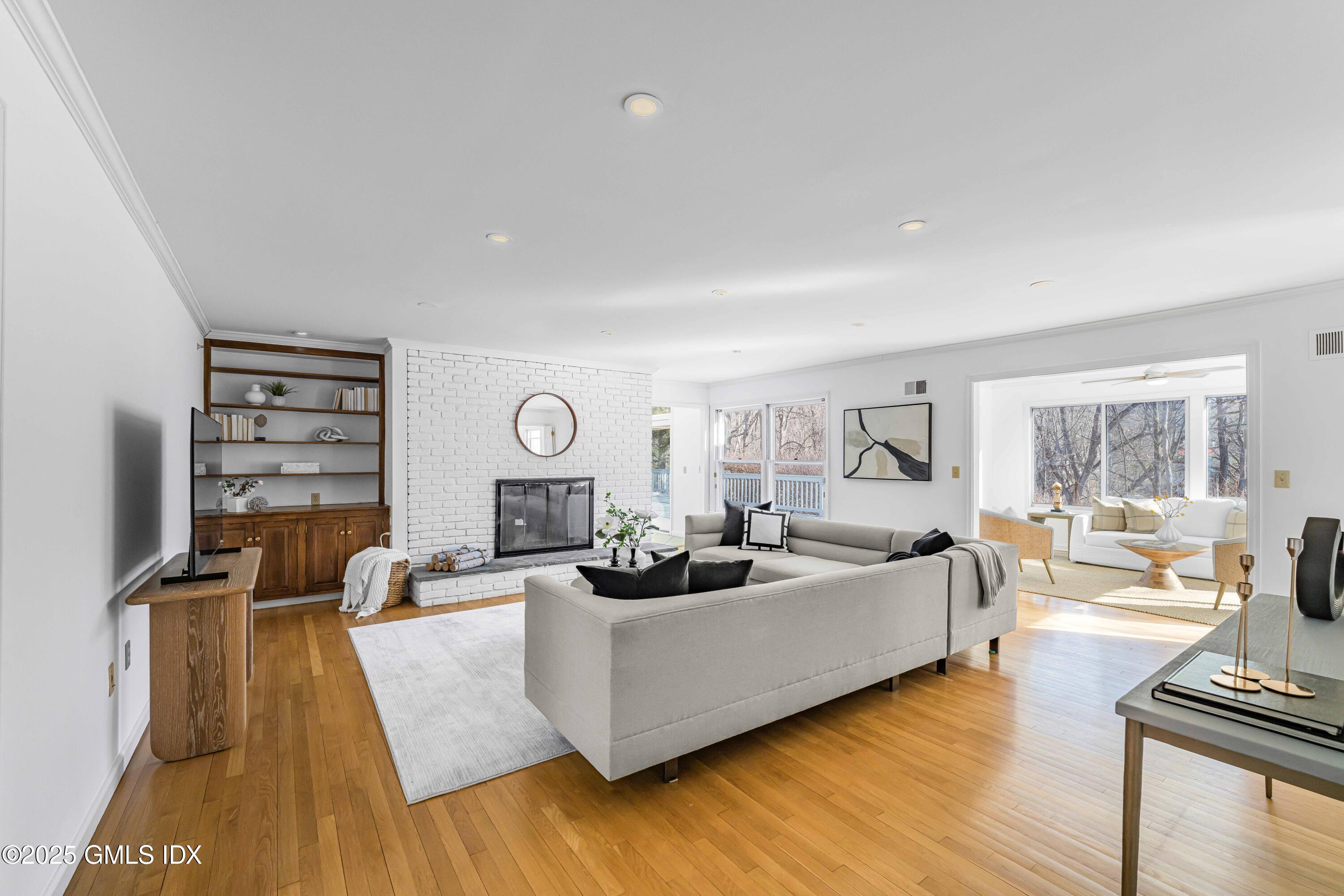 25 STEPPING STONE Lane