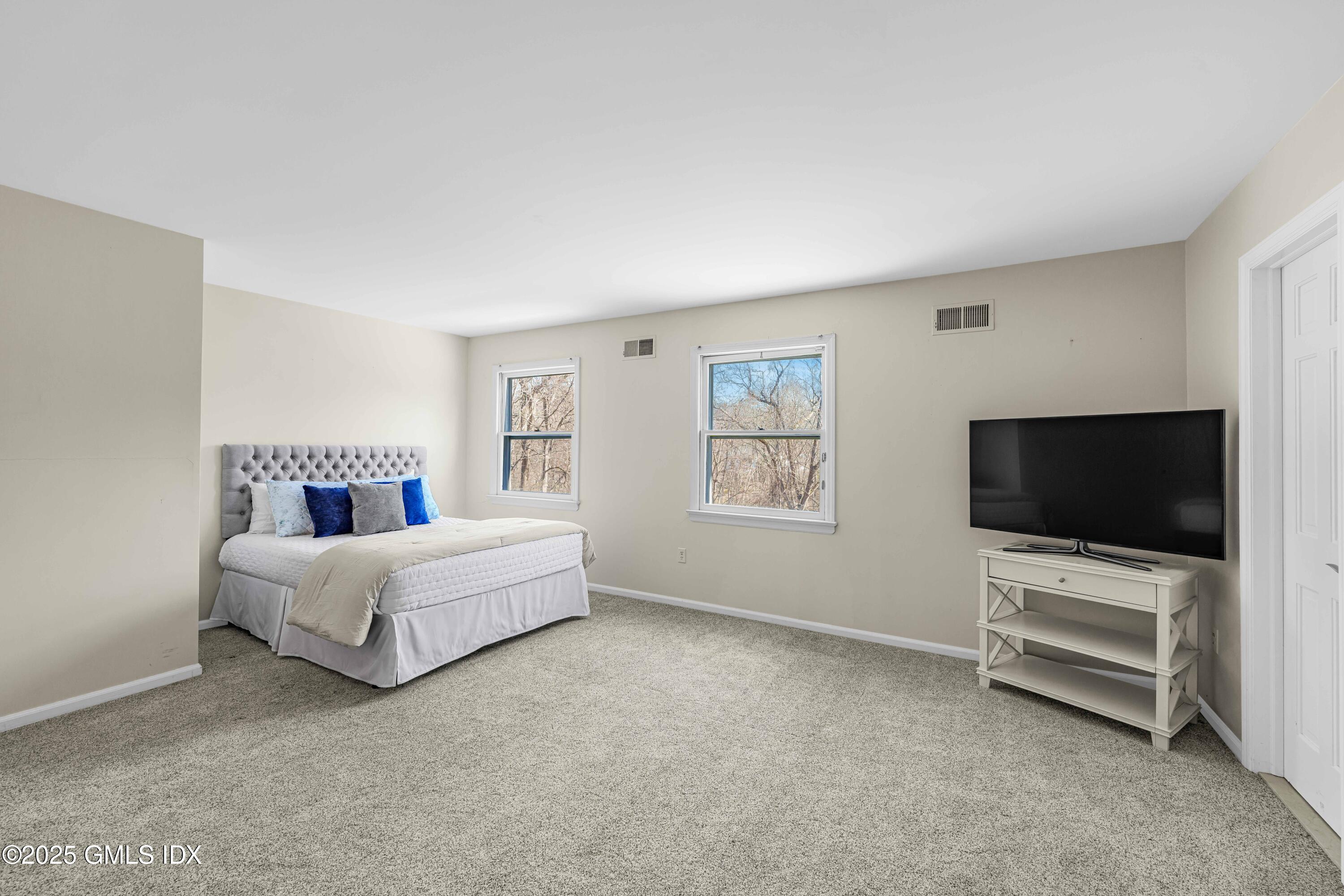 25 STEPPING STONE Lane