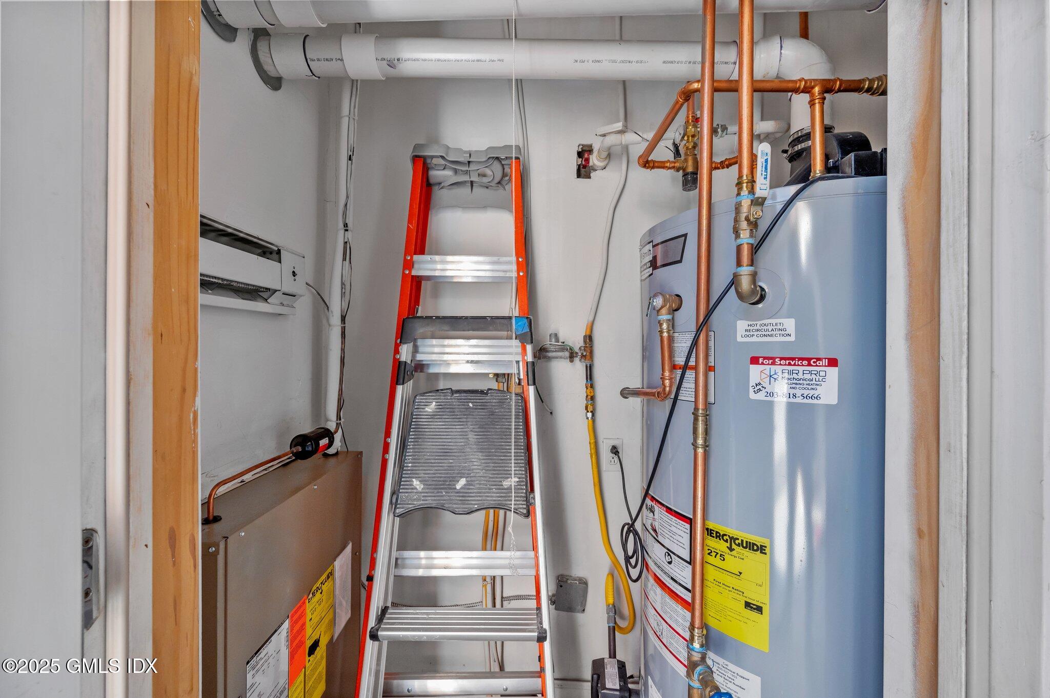 25 Adams Avenue, 114