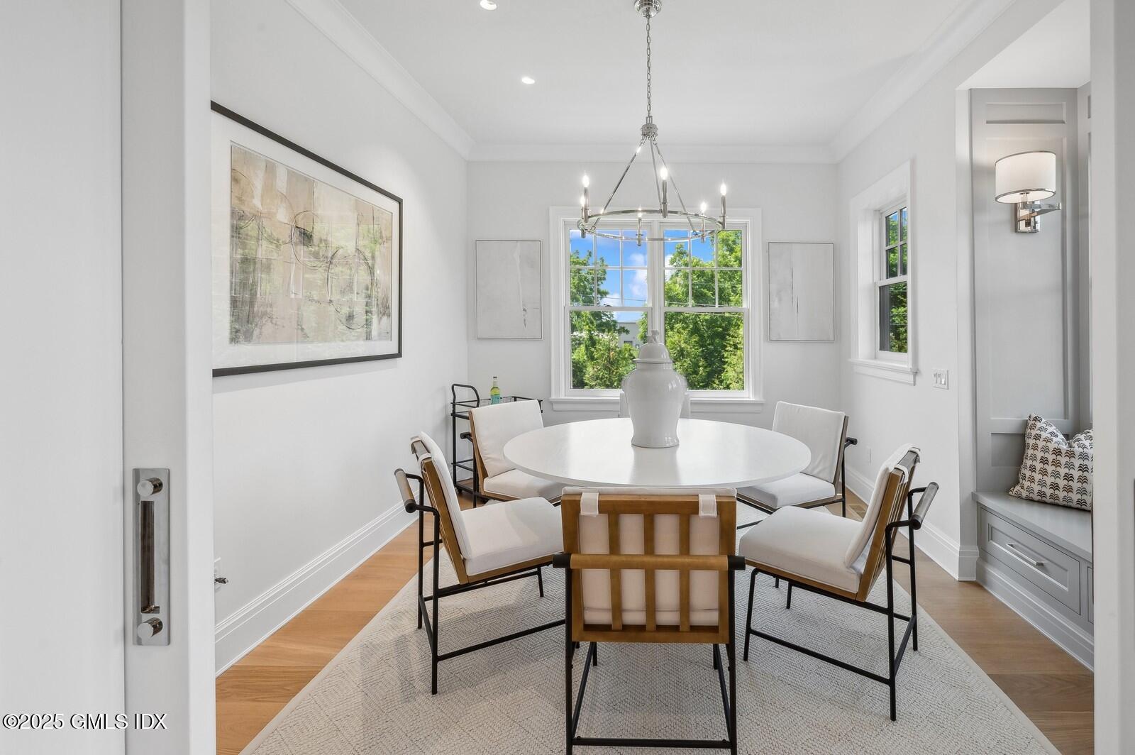 405 Whitfield Street, 1A