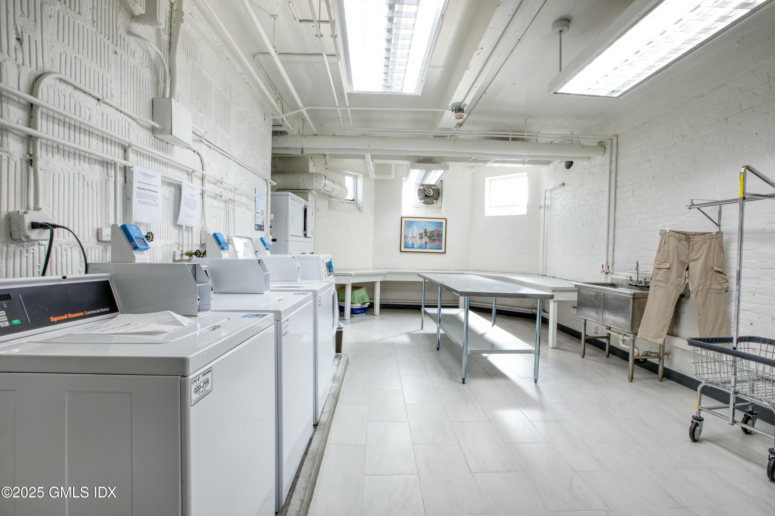 47 Lafayette Place, 3J