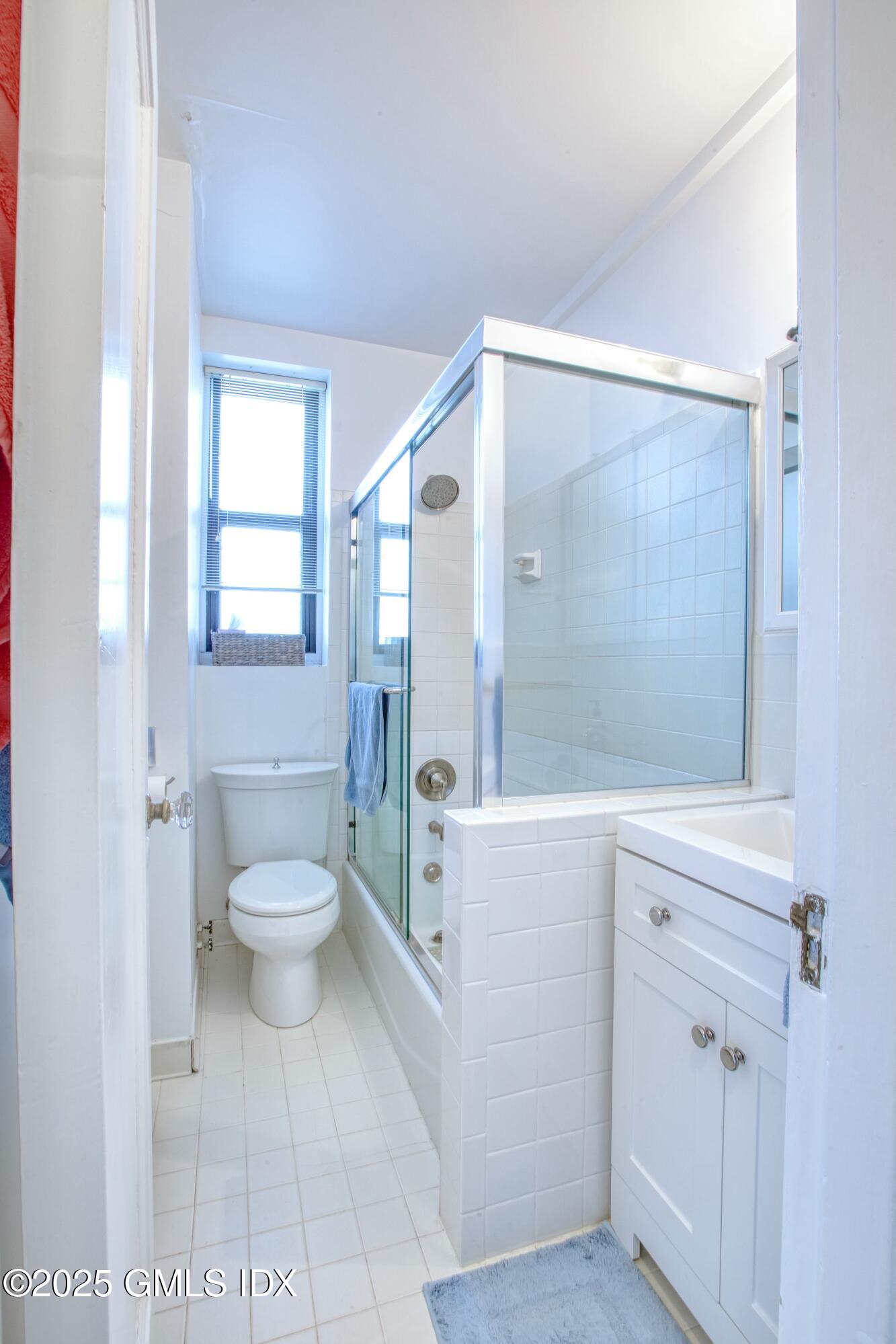 47 Lafayette Place, 3J