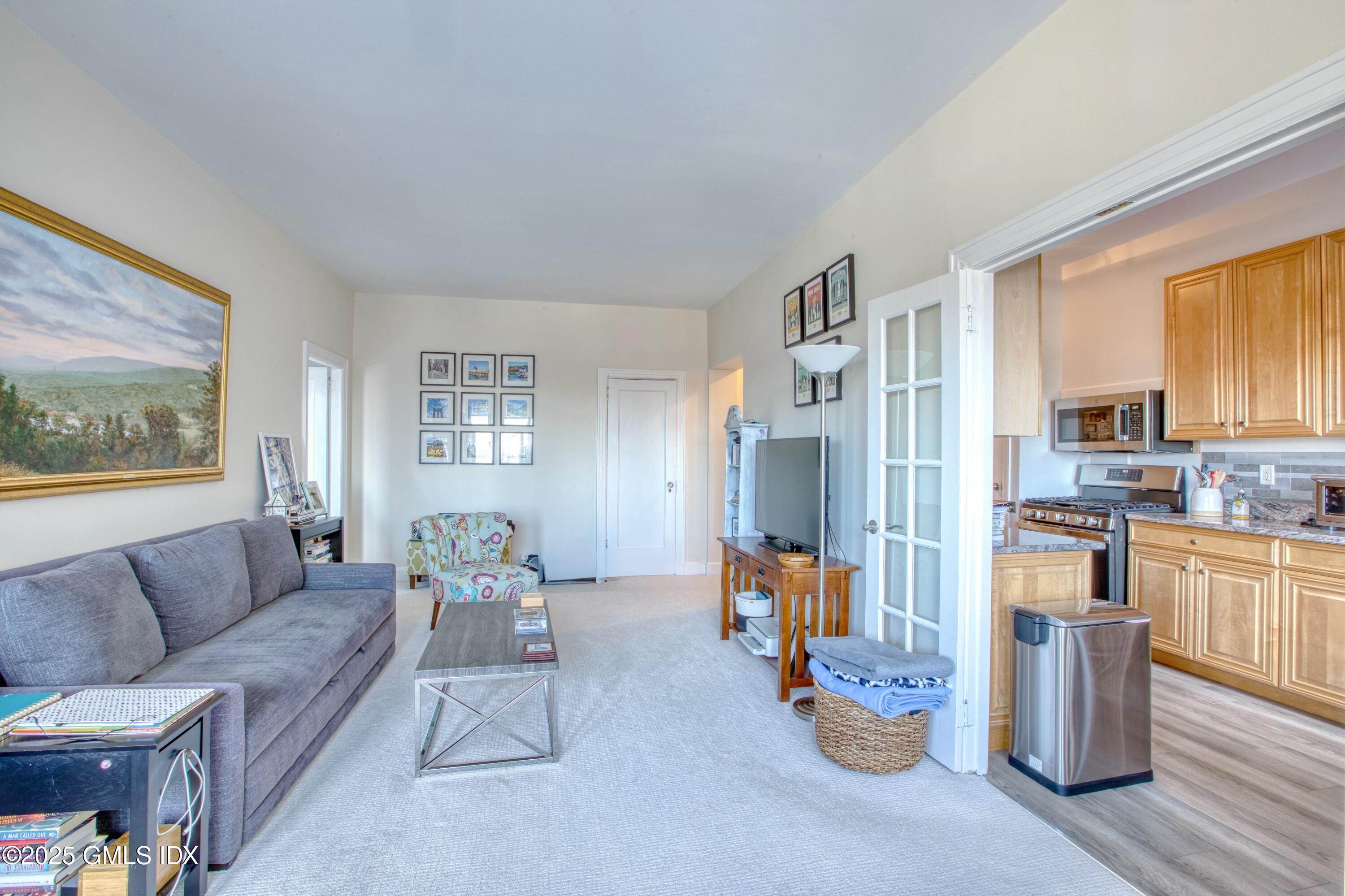 47 Lafayette Place, 3J