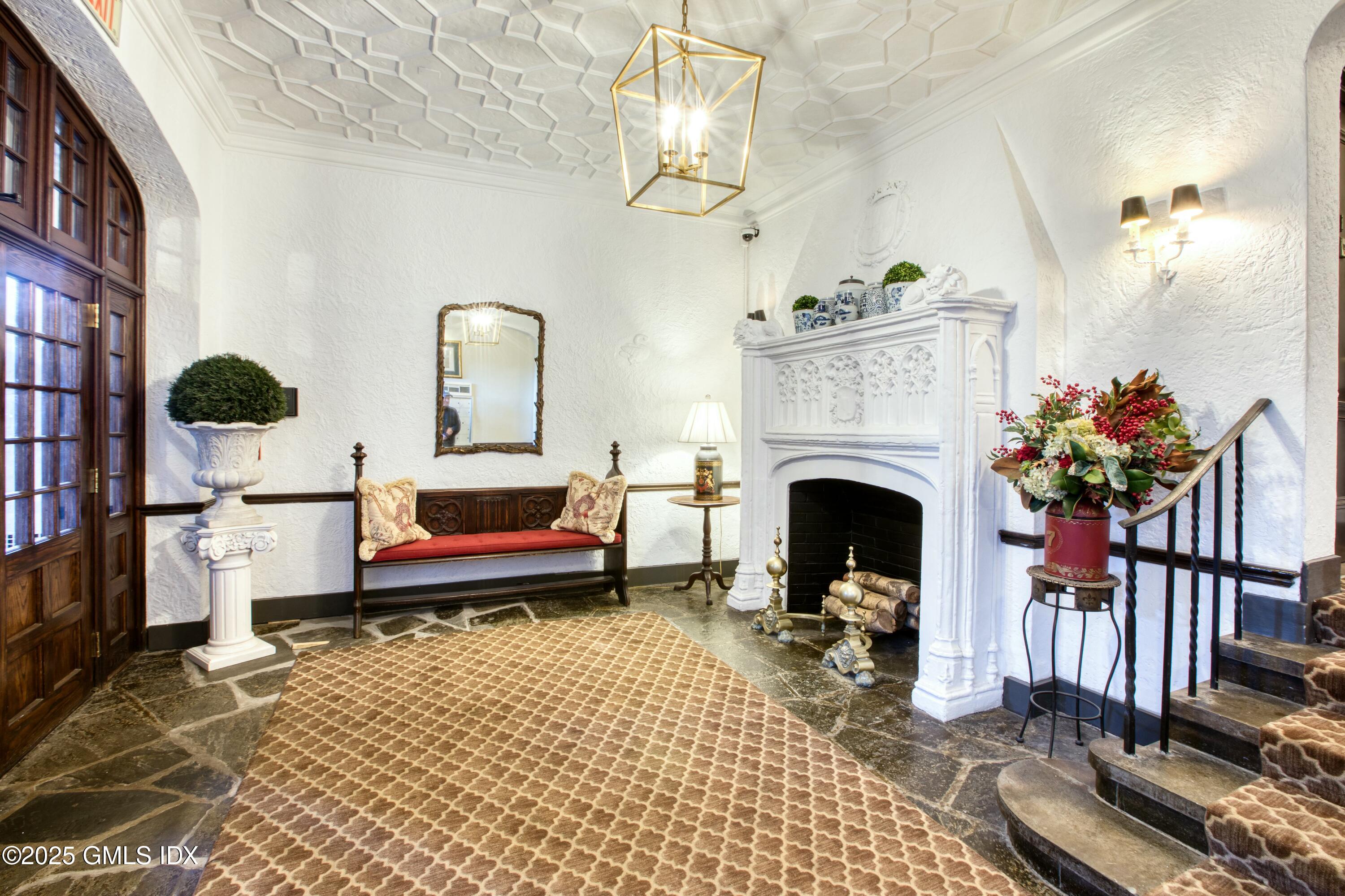 47 Lafayette Place, 3J