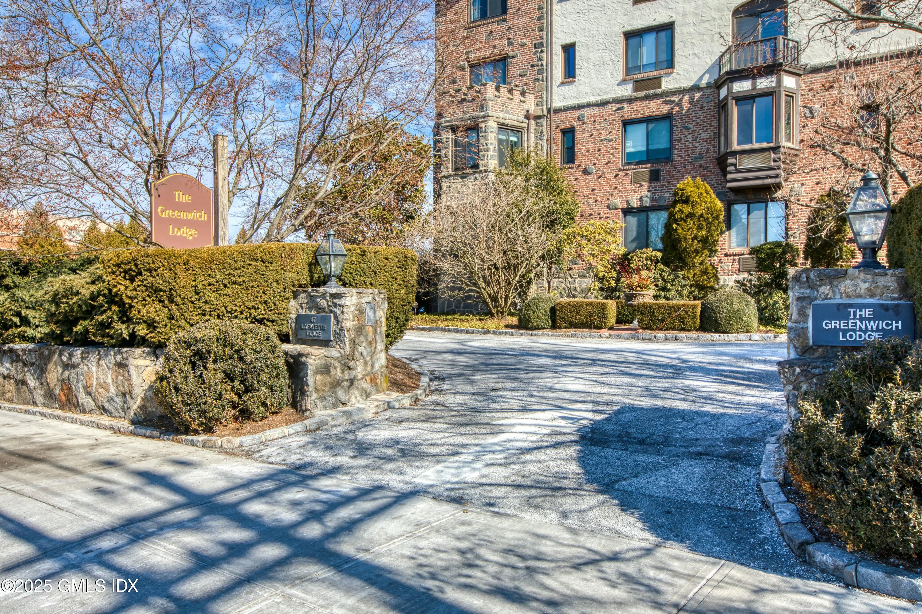 47 Lafayette Place, 3J