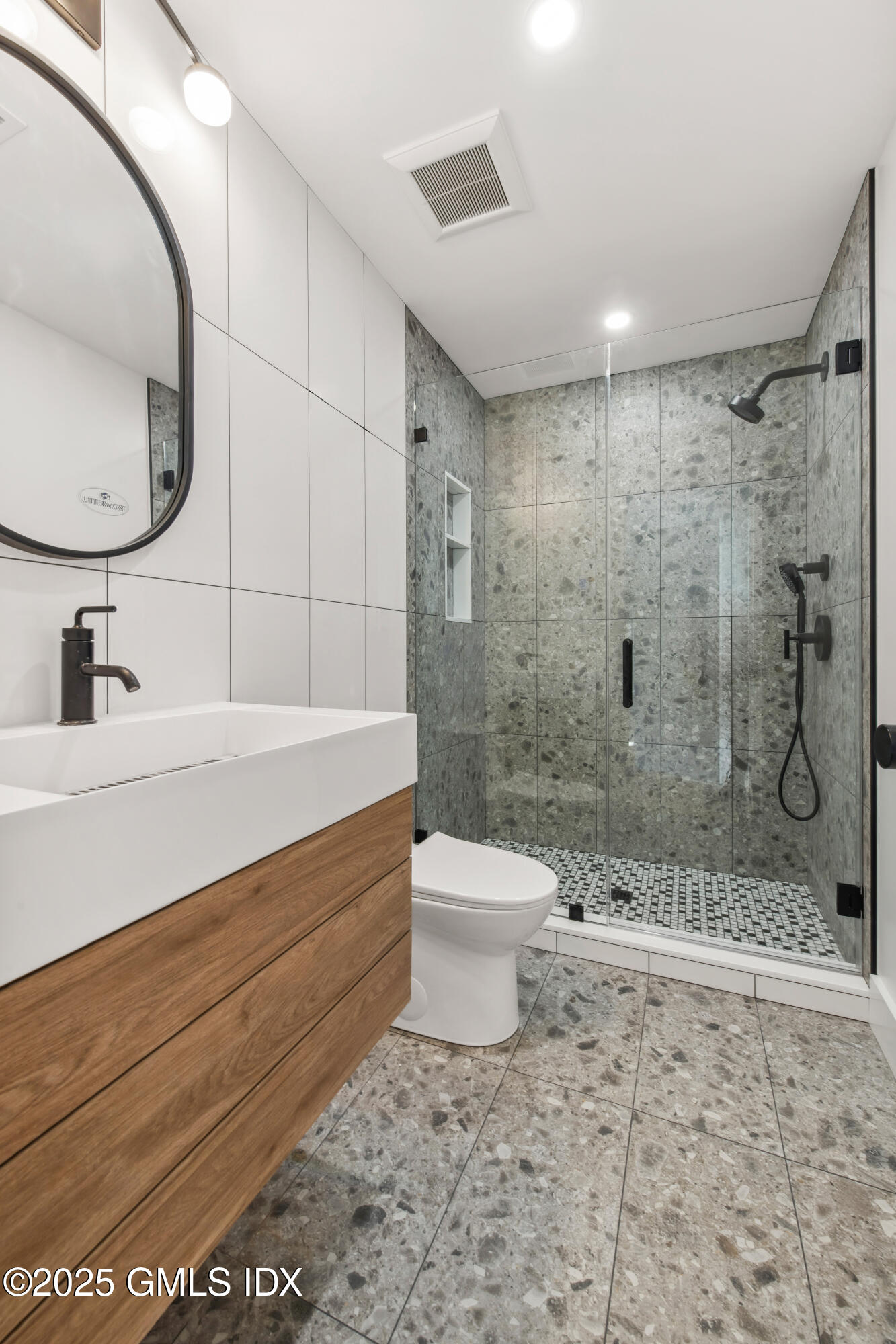 34 Thunder Mountain Road