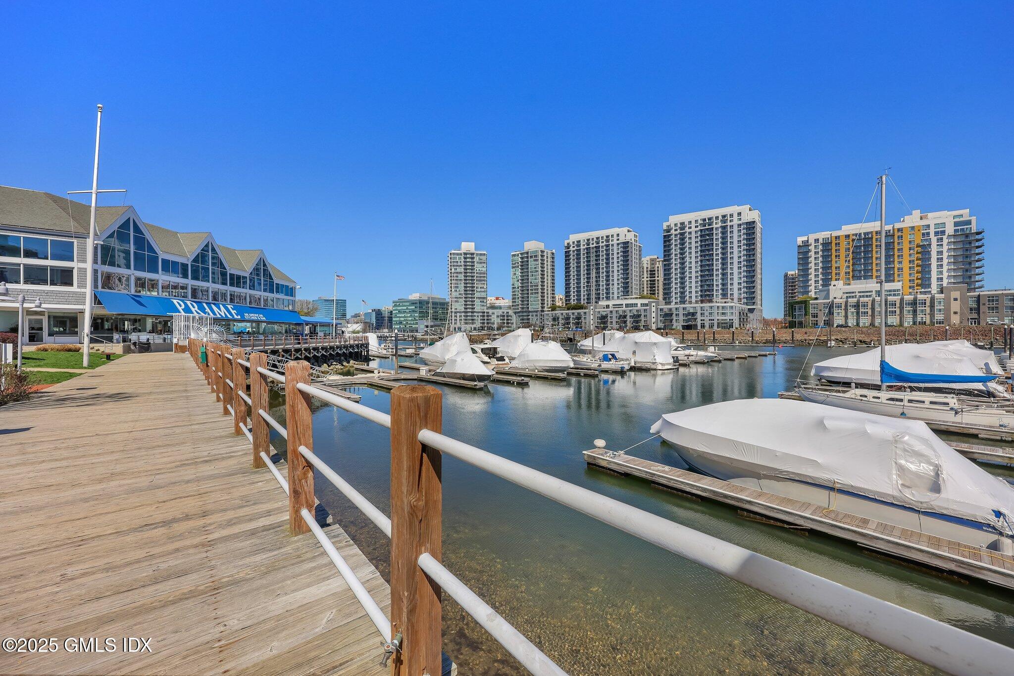 98 Southfield Avenue, 103