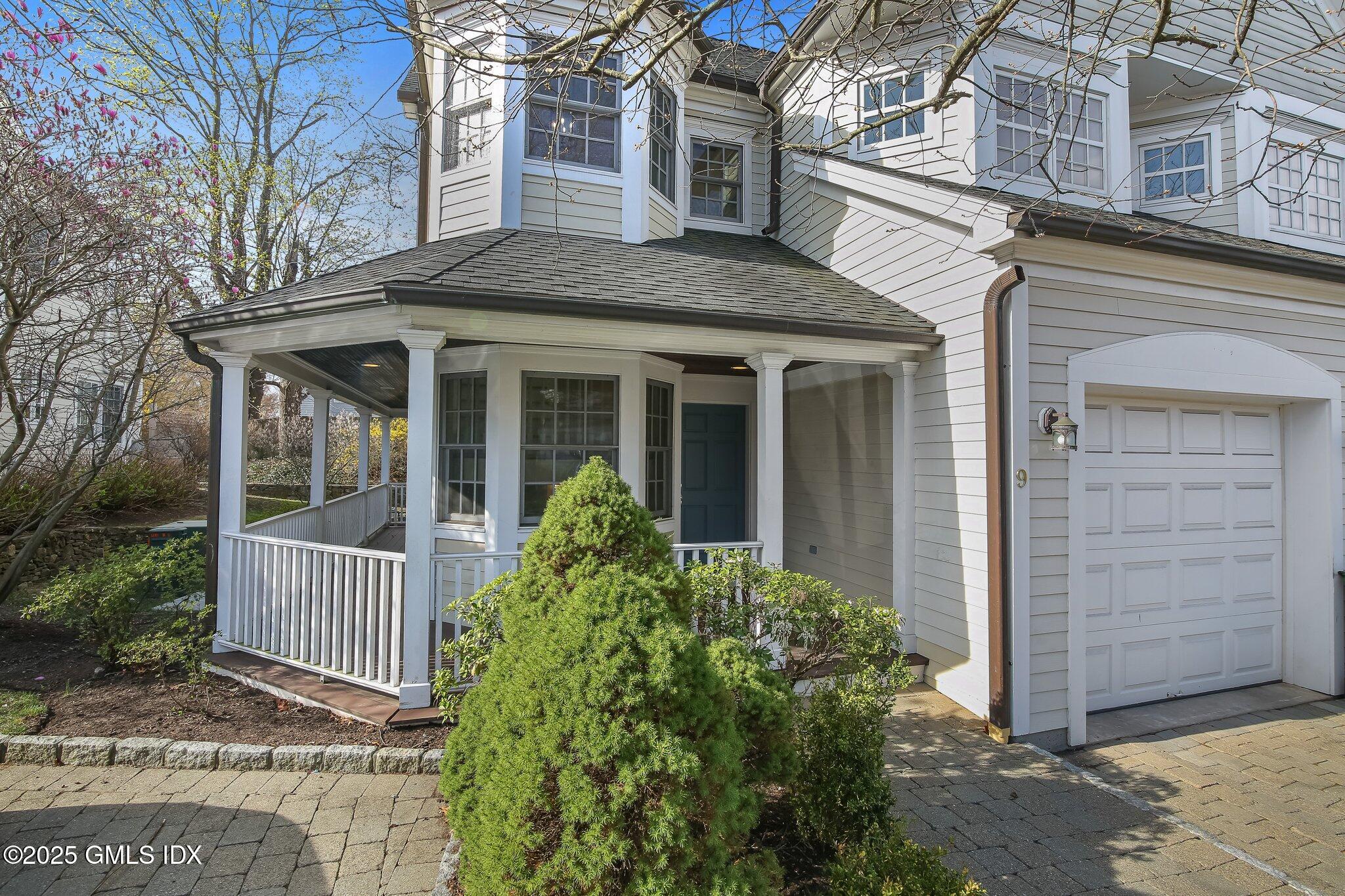 147 Holly Hill Lane, 9