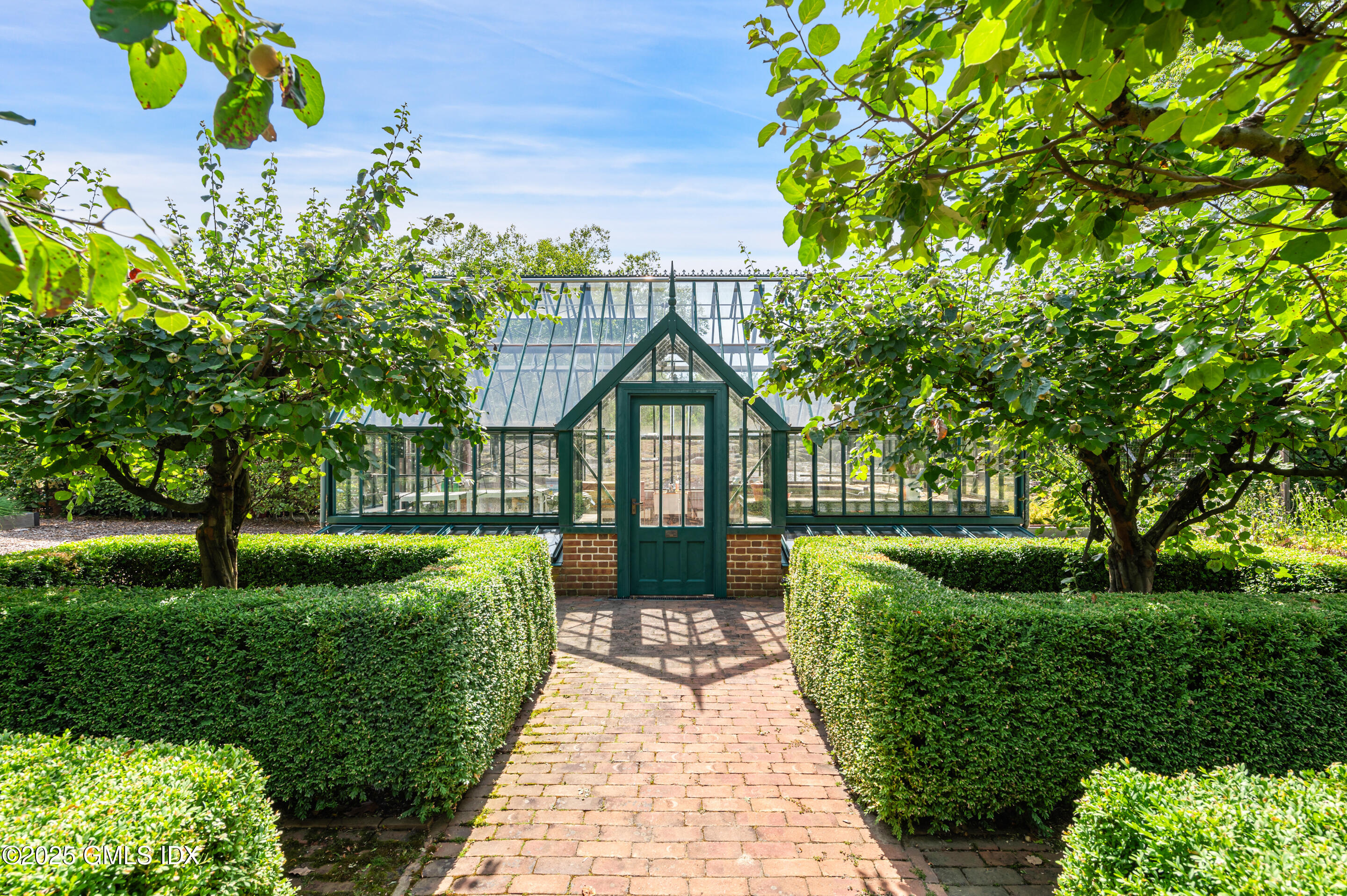 35 A Andrews Farm Road