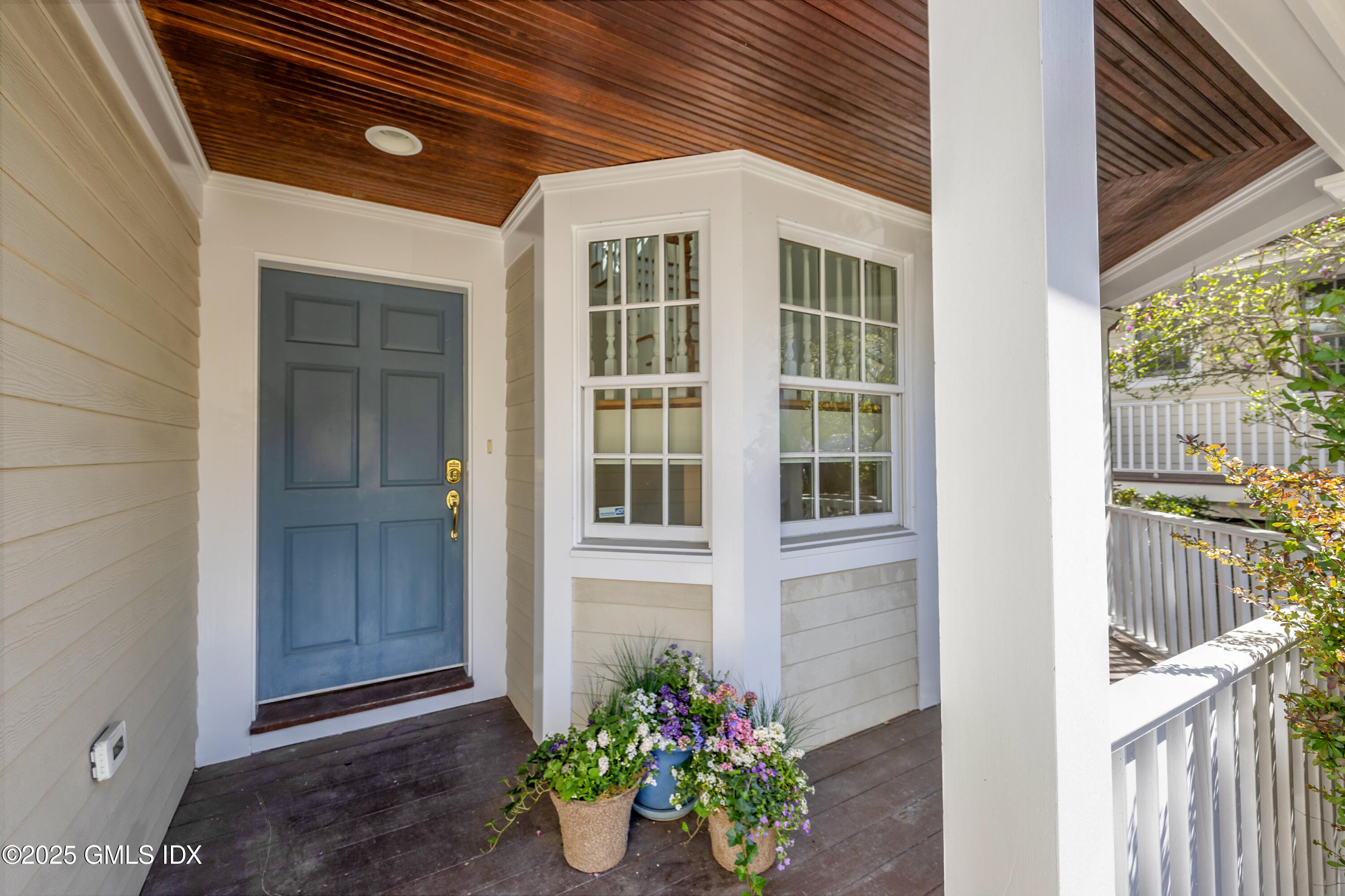 147 Holly Hill Lane, 2