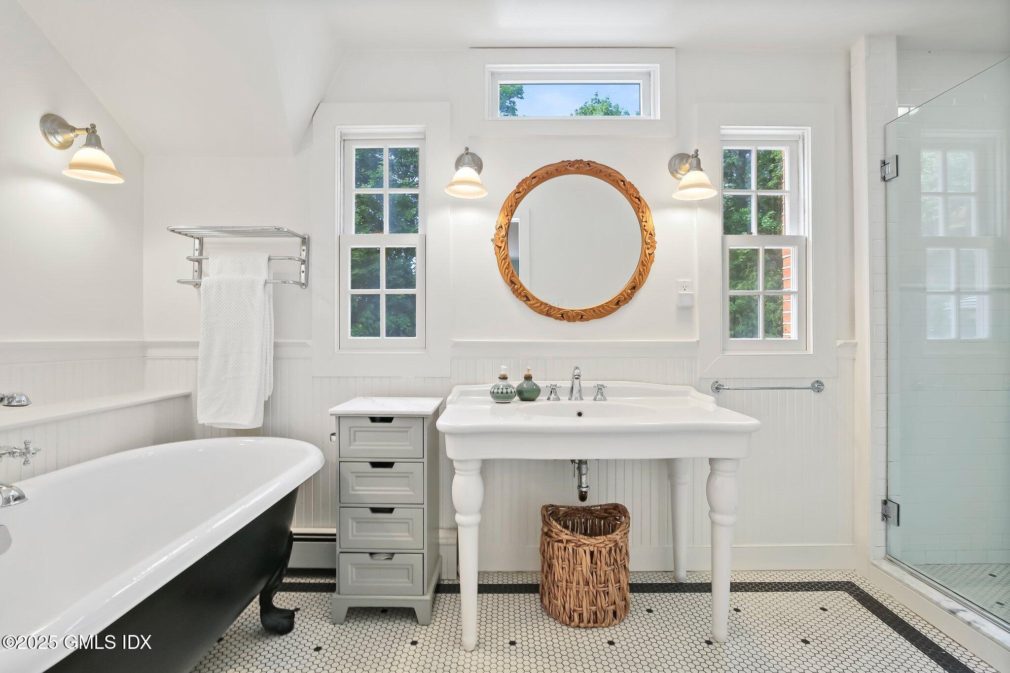 202 Mansfield Avenue