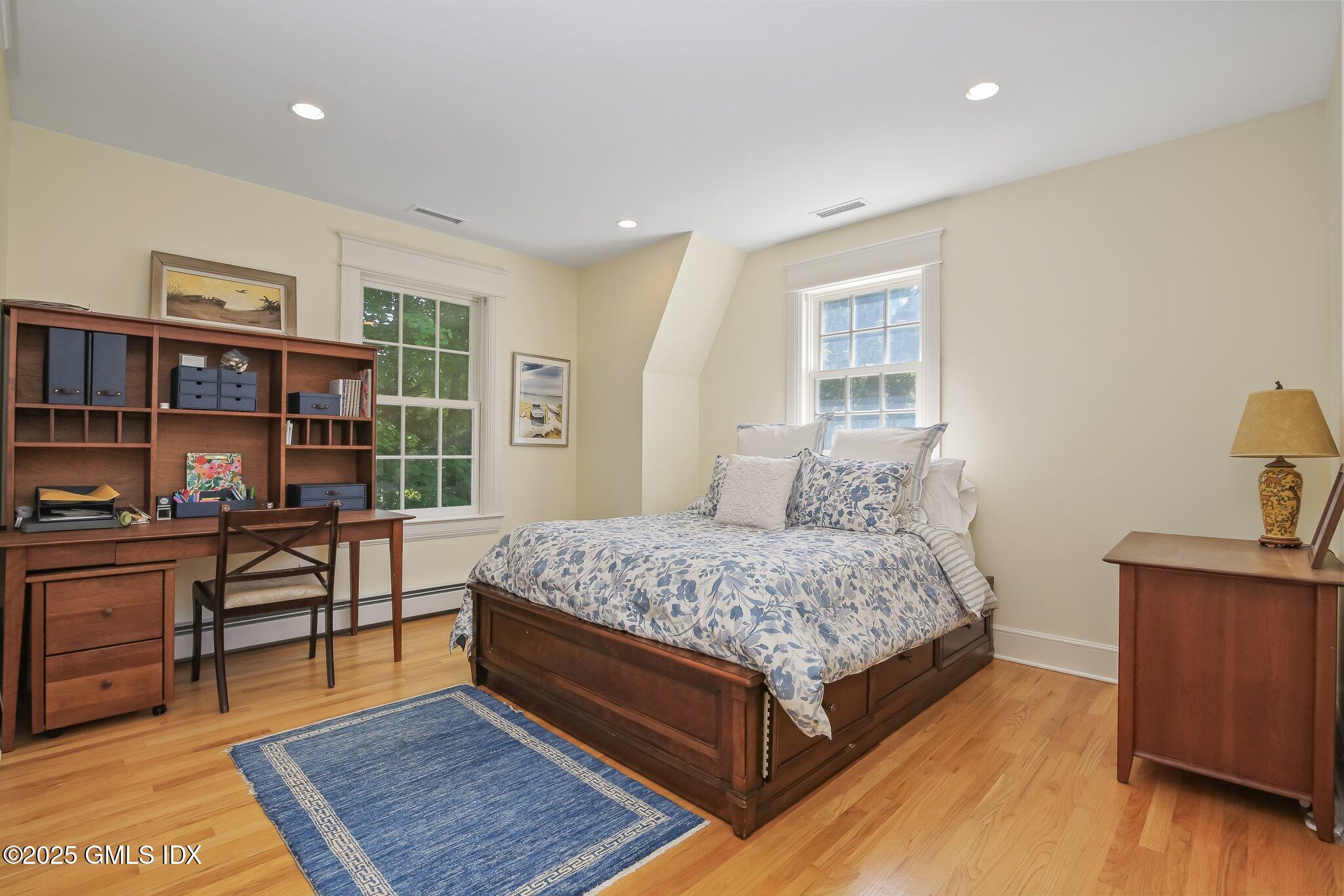 202 Mansfield Avenue