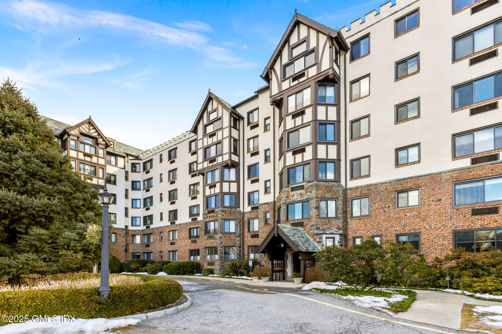 47 Lafayette Place, 4C