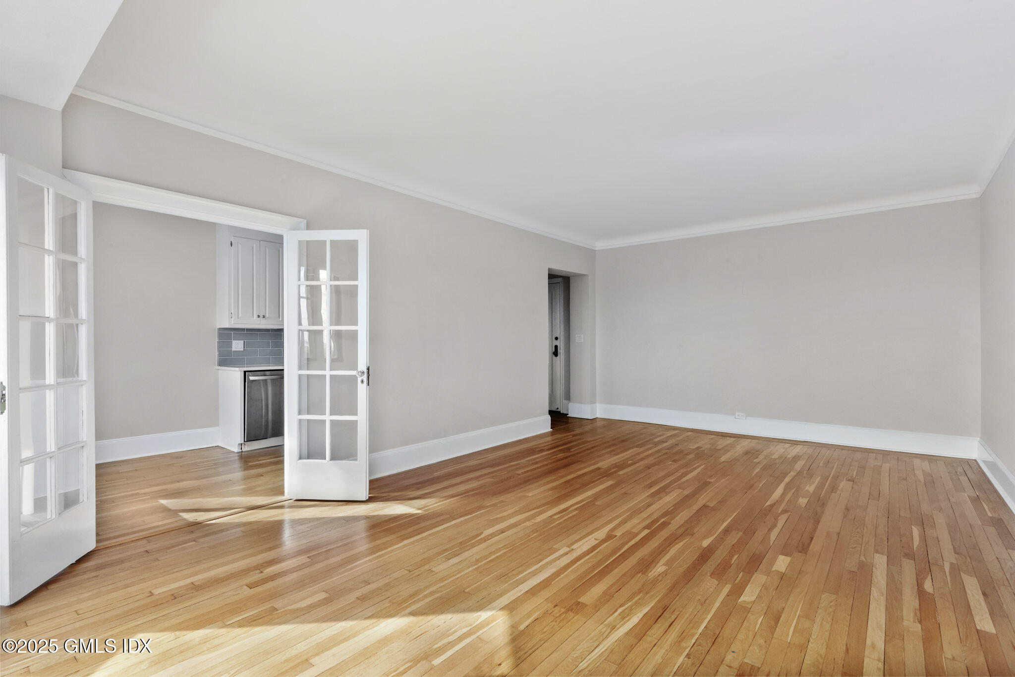 47 Lafayette Place, 4C