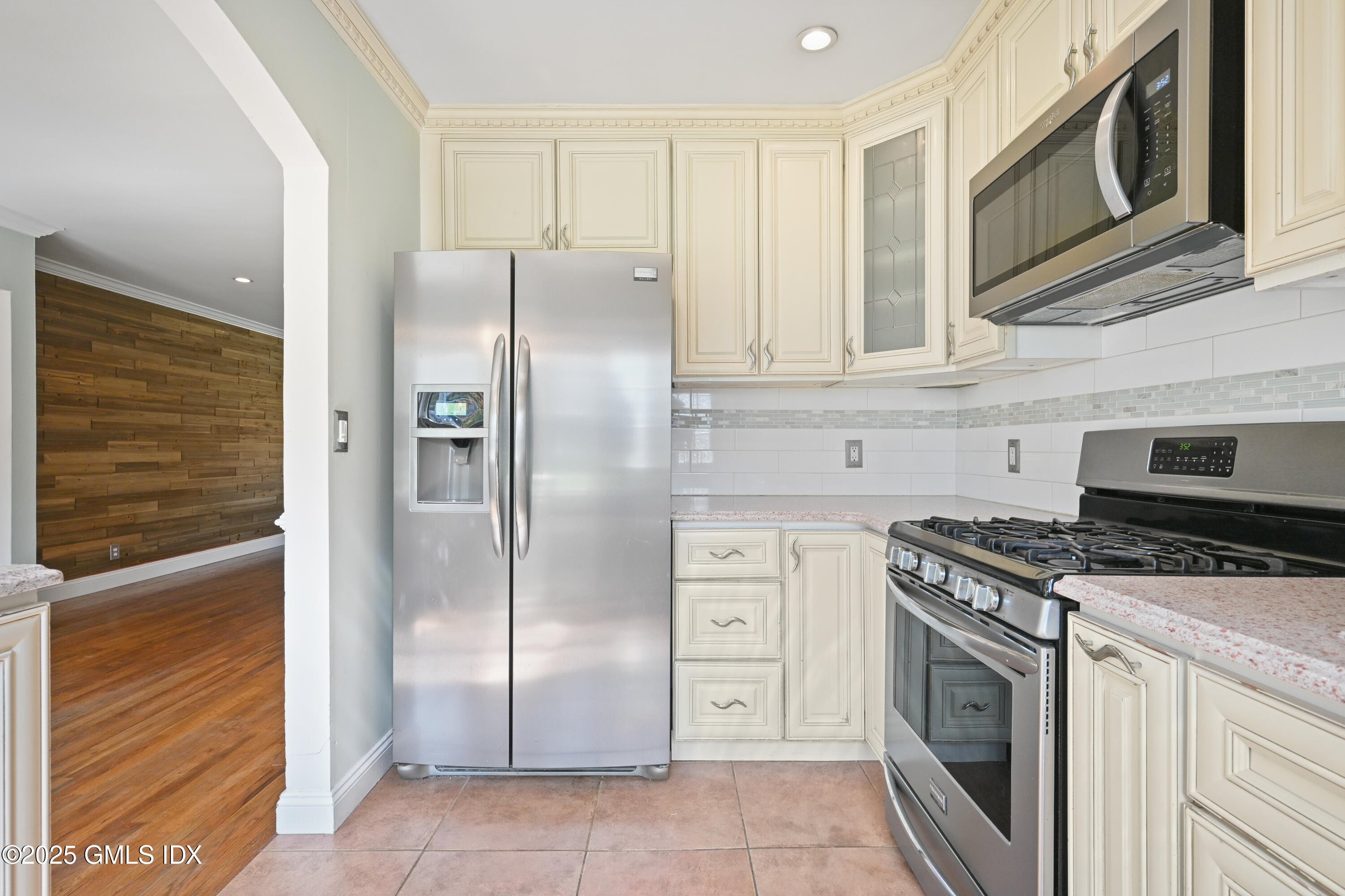 246 Glenbrook Road, 36B