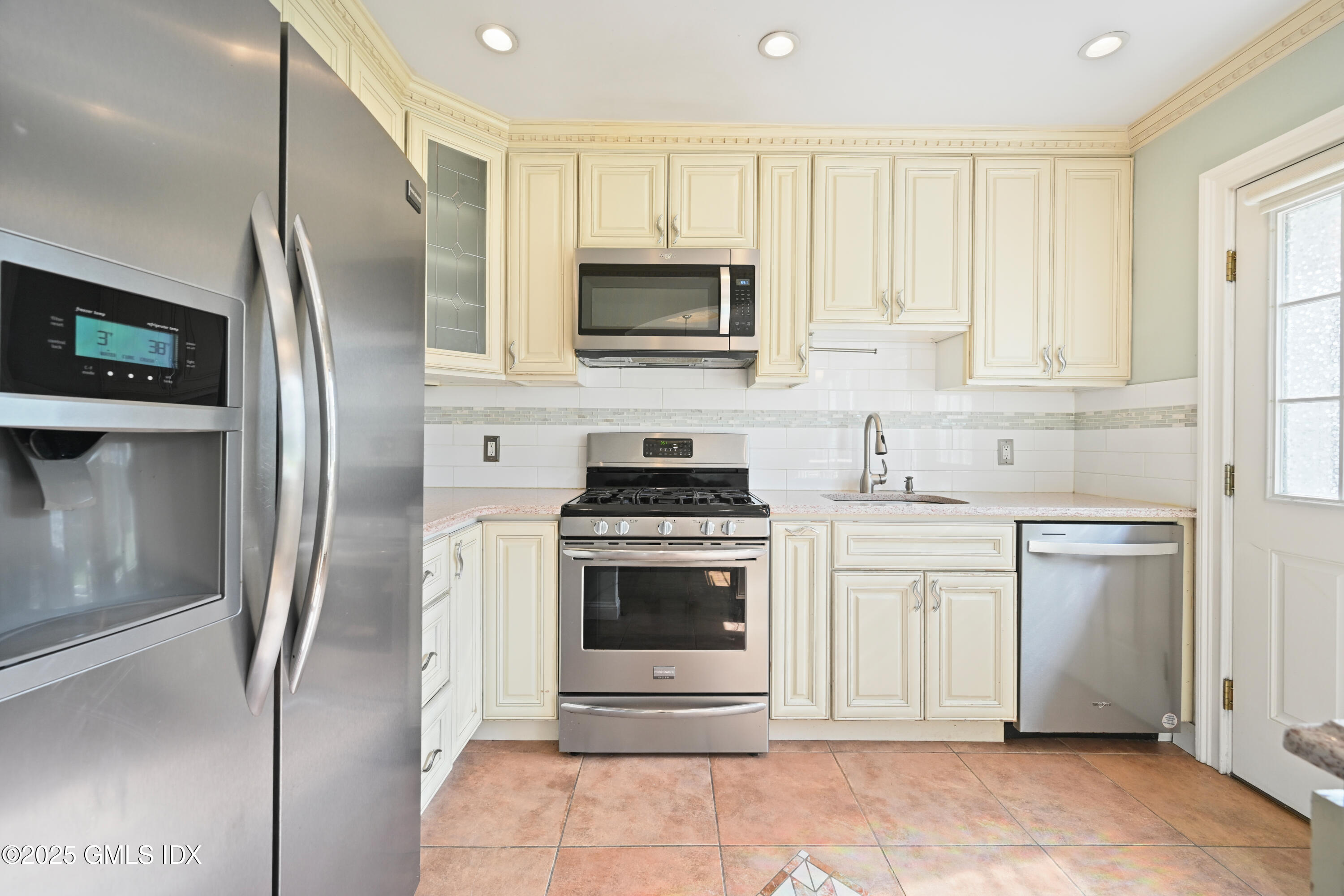 246 Glenbrook Road, 36B