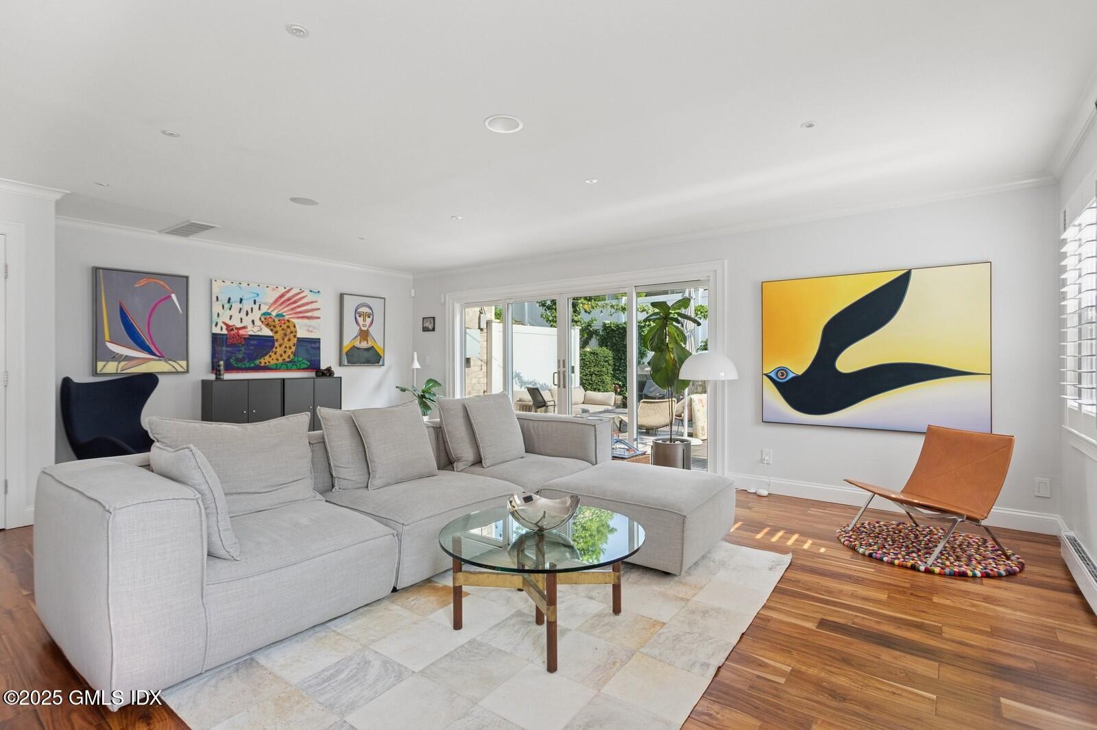 25 Indian Harbor Drive, 12