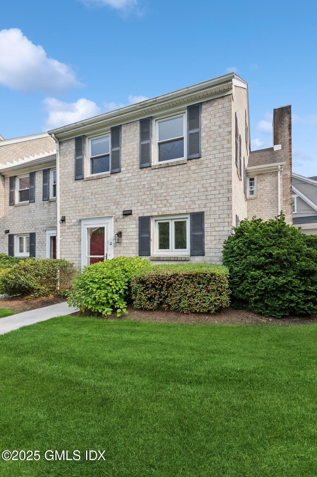 25 Indian Harbor Drive, 12